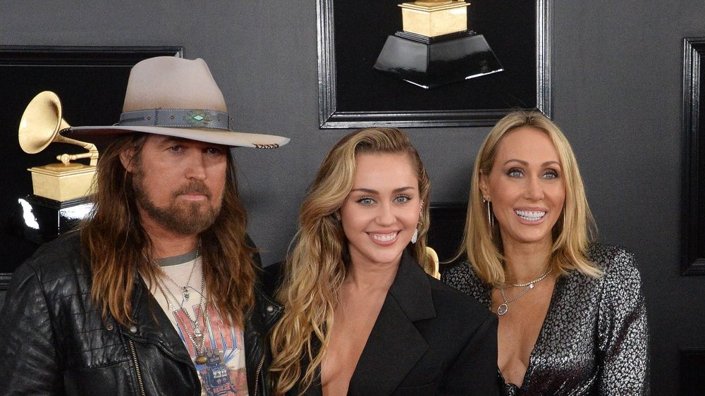 Miley Cyrus Eltern Tish Und Billy Ray Wollen Sich Scheiden Lassen