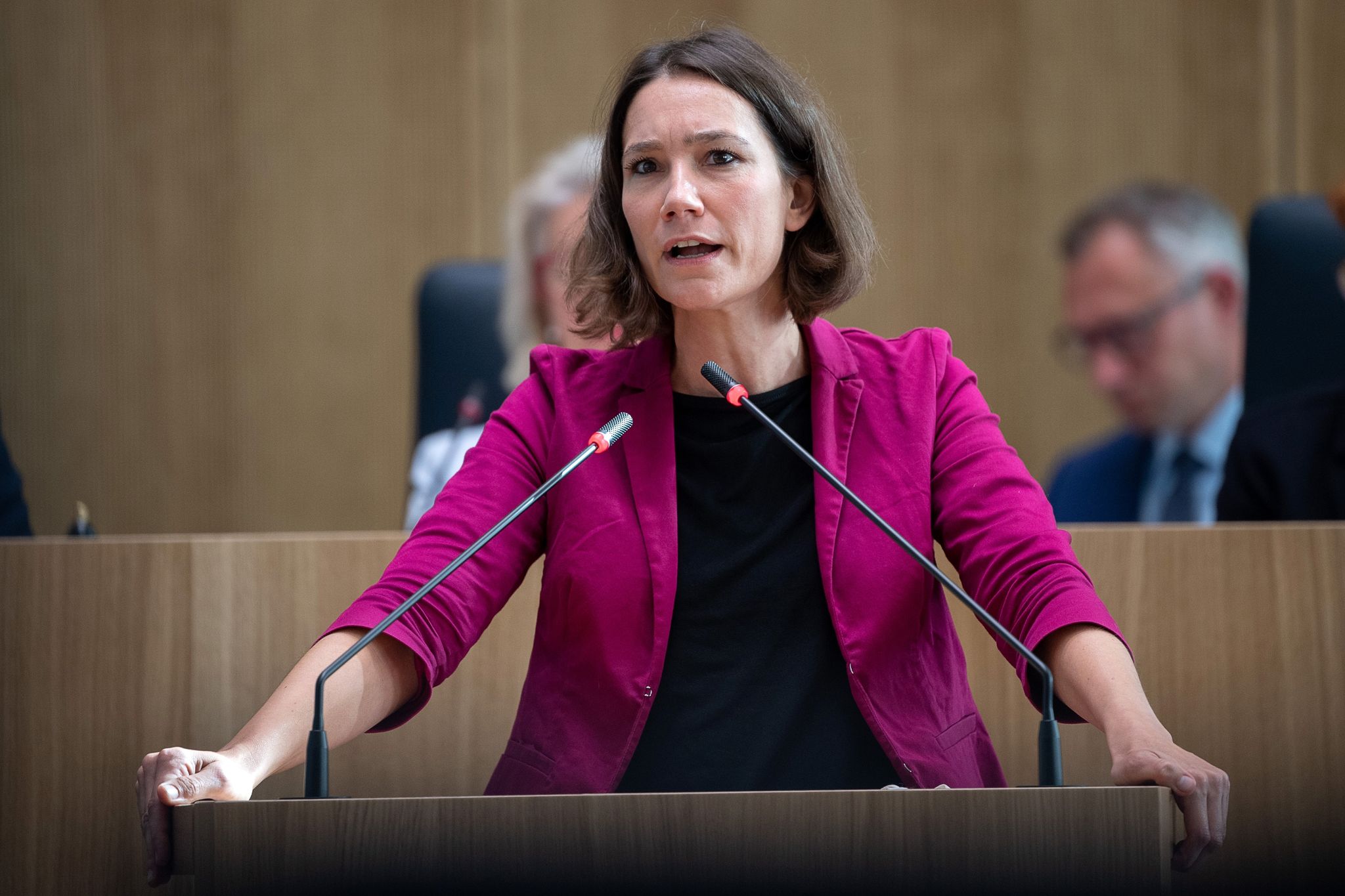 Familienministerin Spiegel wie geplant vor Flut-Ausschuss