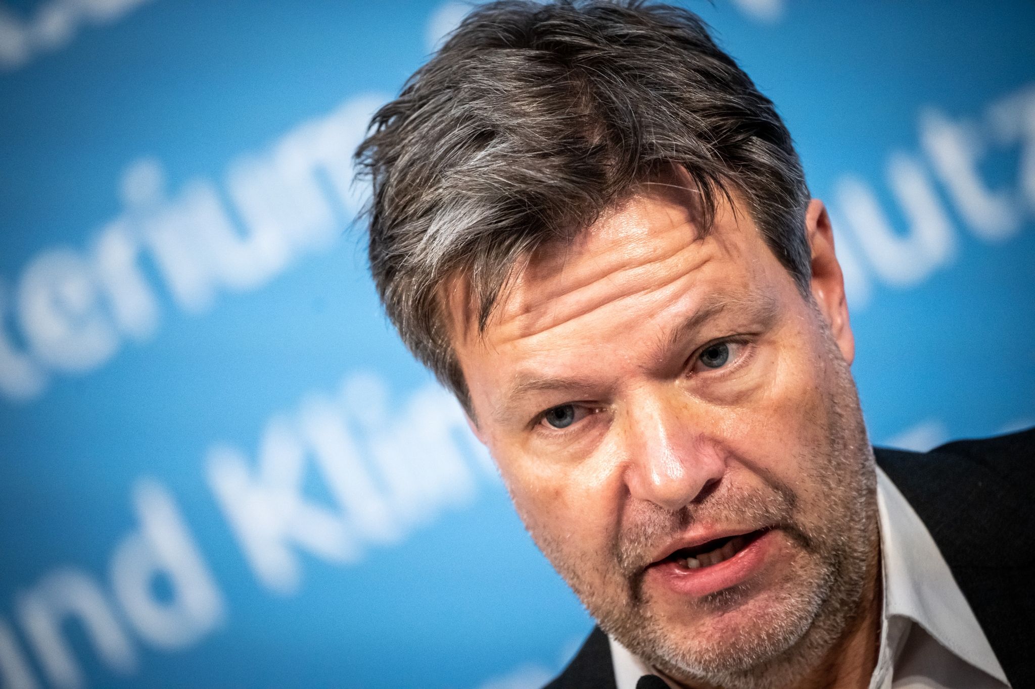 Kabinett: Abschaffung der EEG-Umlage auf Stromrechnung