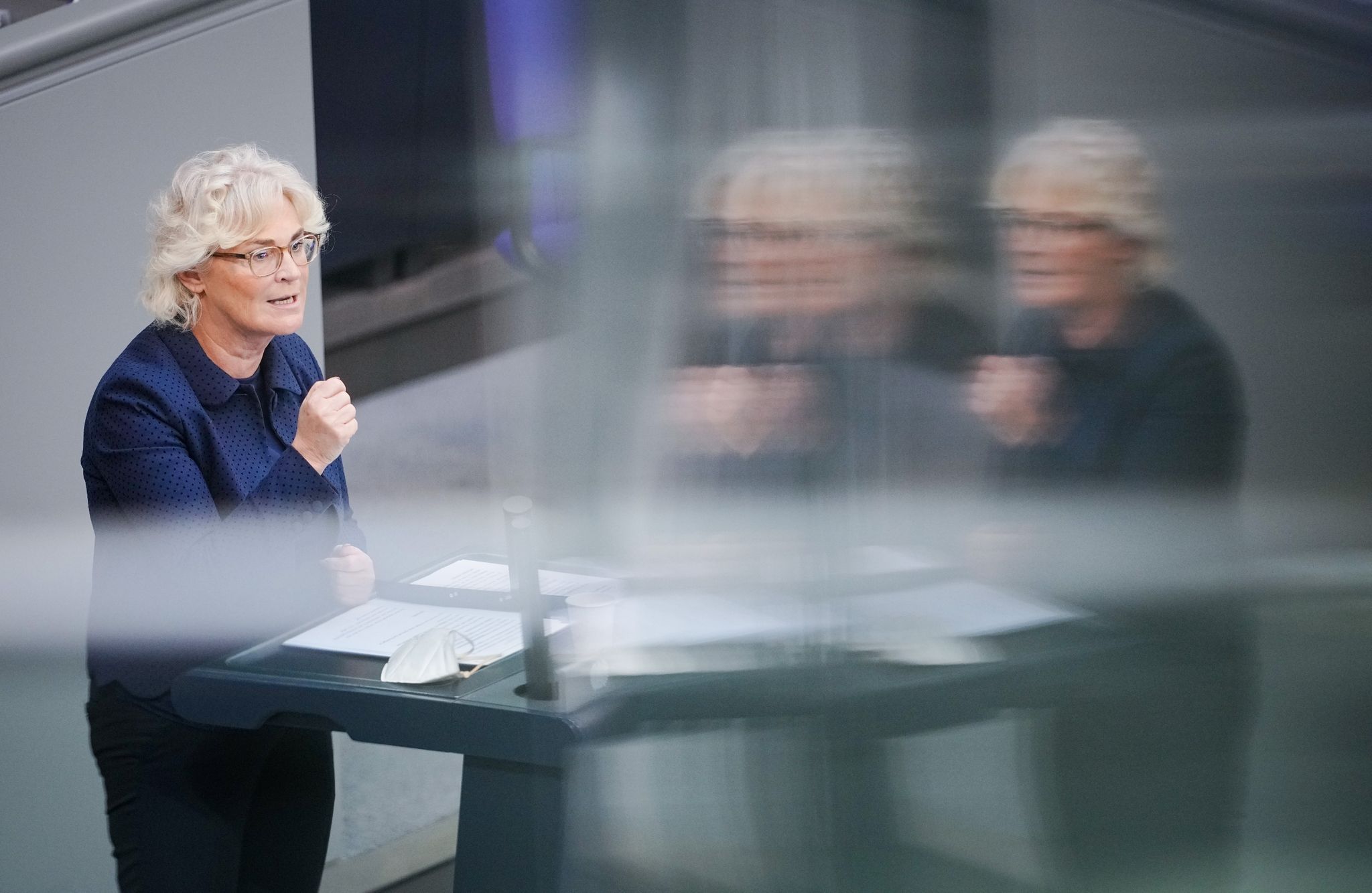 Lambrecht: Drohungen Putins gegen Ost-Staaten ernstnehmen