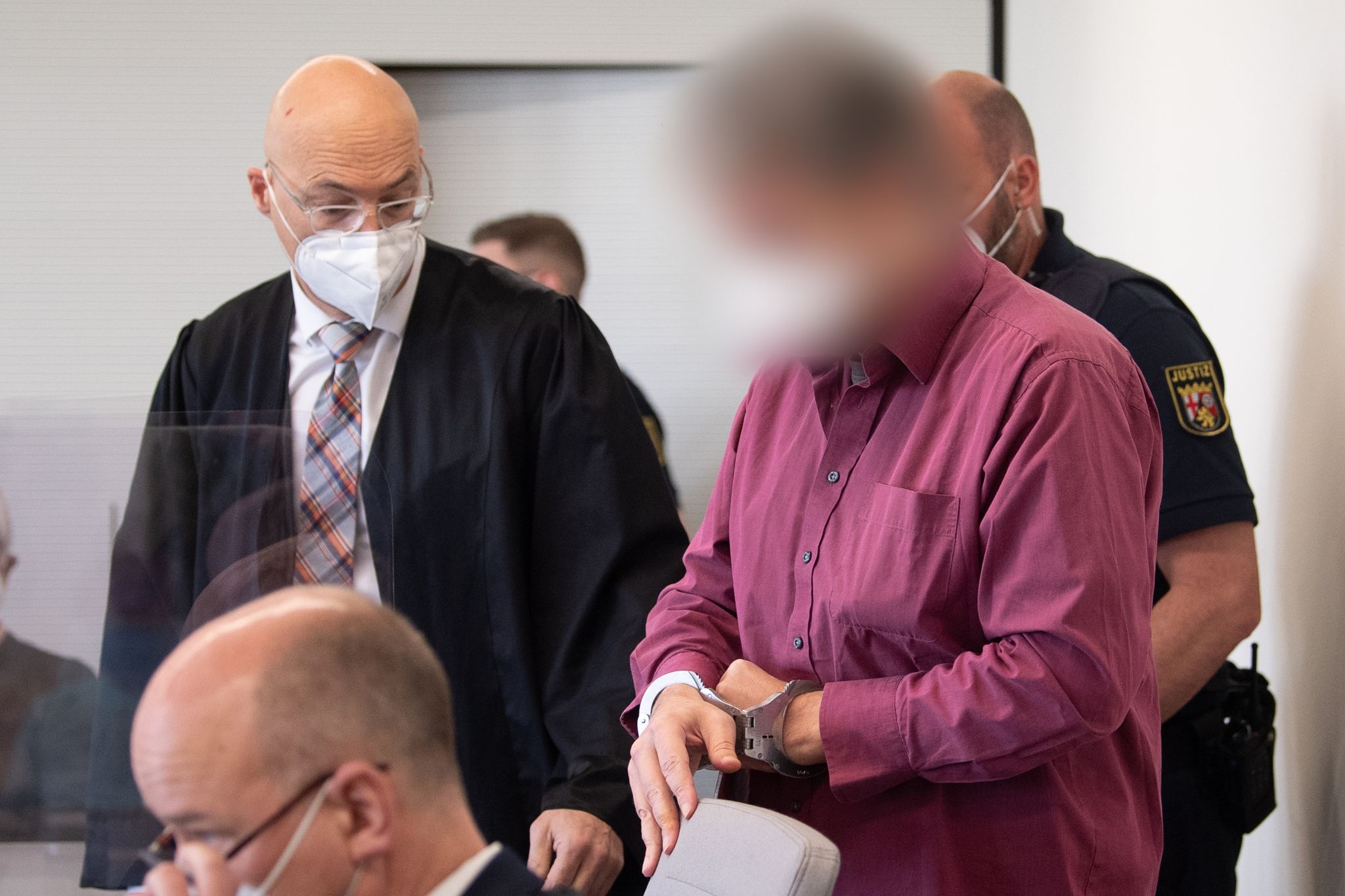 Überwachungsvideos zeigen tödlichen Schuss nach Maskenstreit