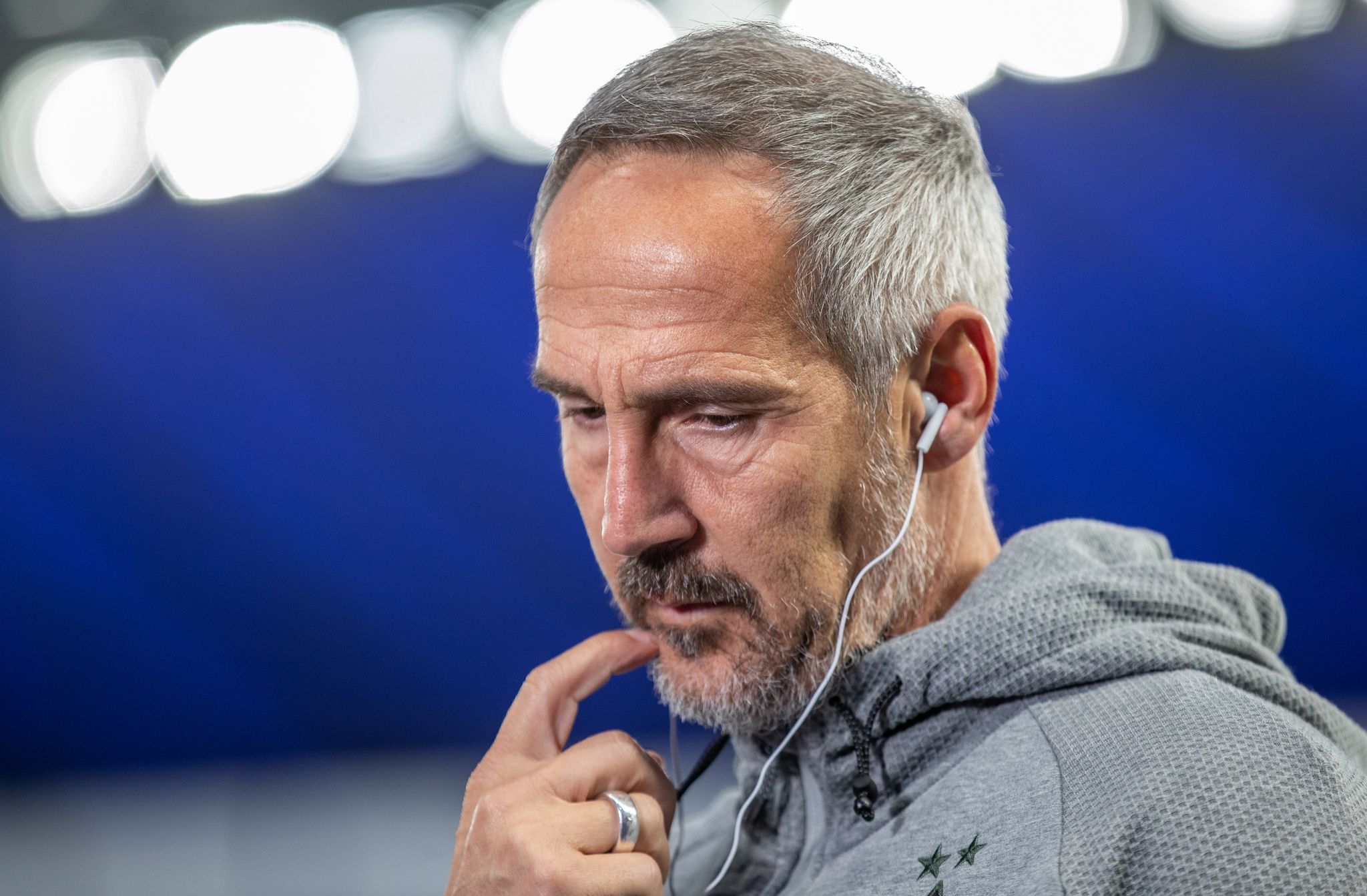 Corona im Profi-Fußball: Mainz gegen Augsburg verlegt