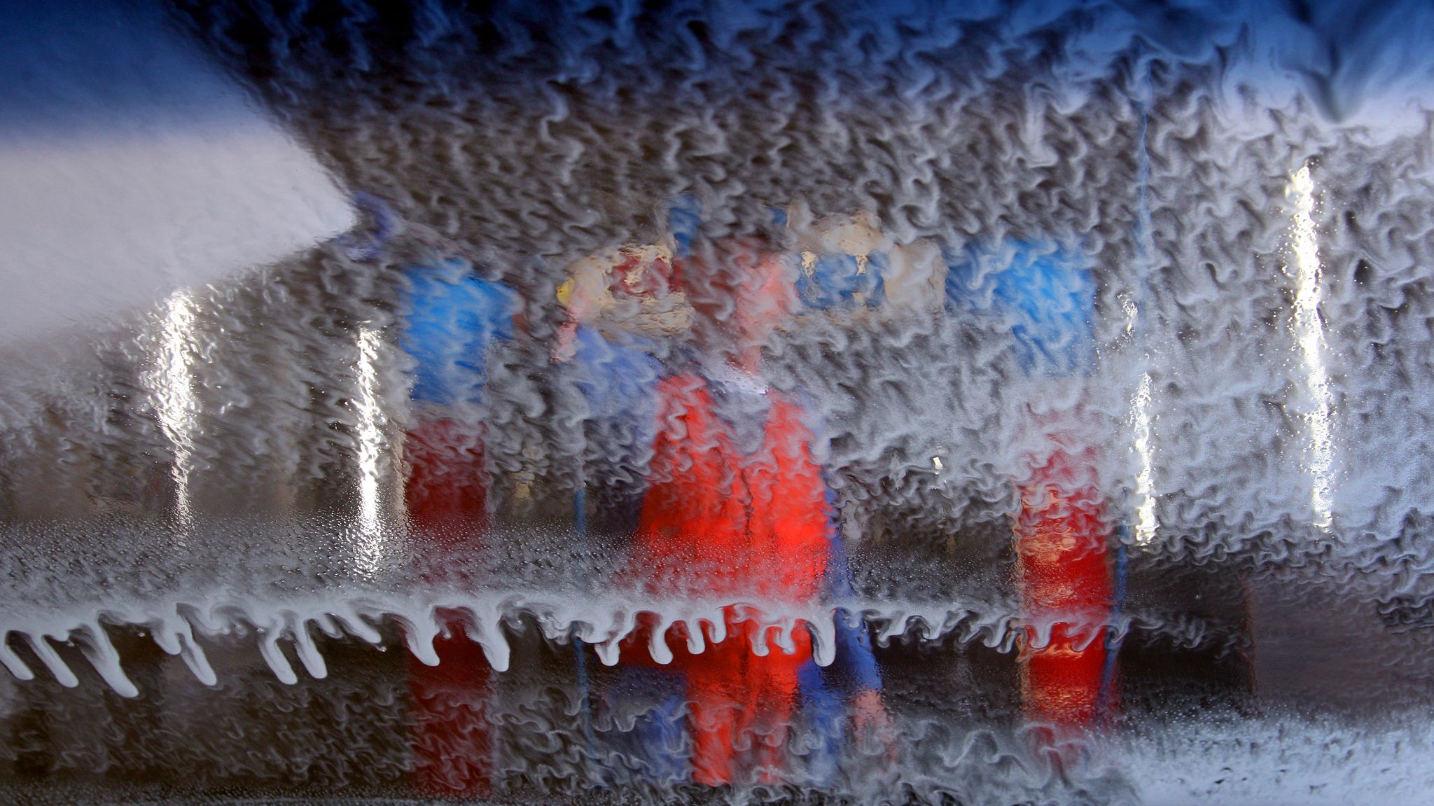 Streit in Waschanlage: Mann mit Hochdruckreiniger verletzt