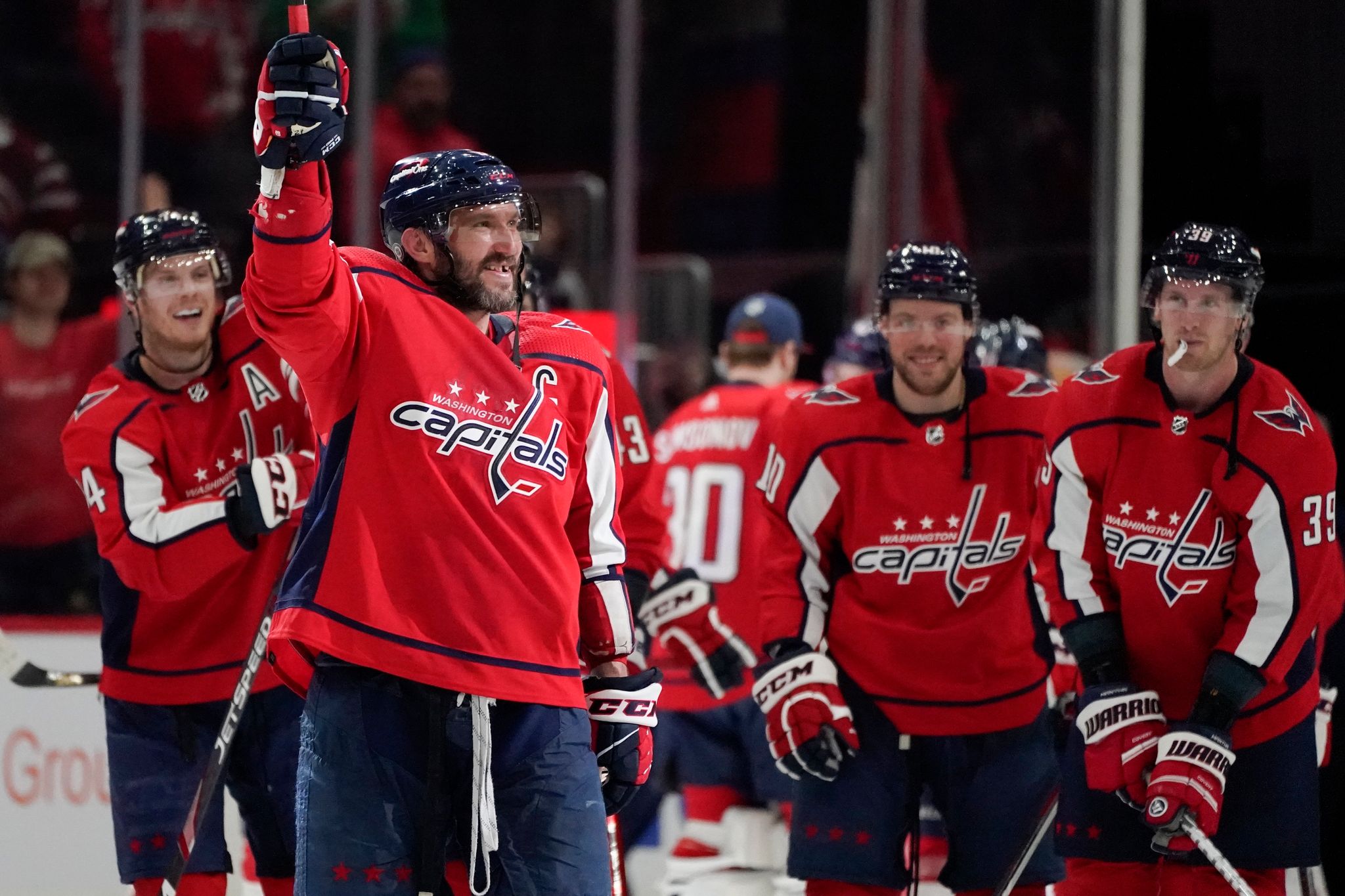 Owetschkin gelingt Meilenstein in kriegerischen Zeiten