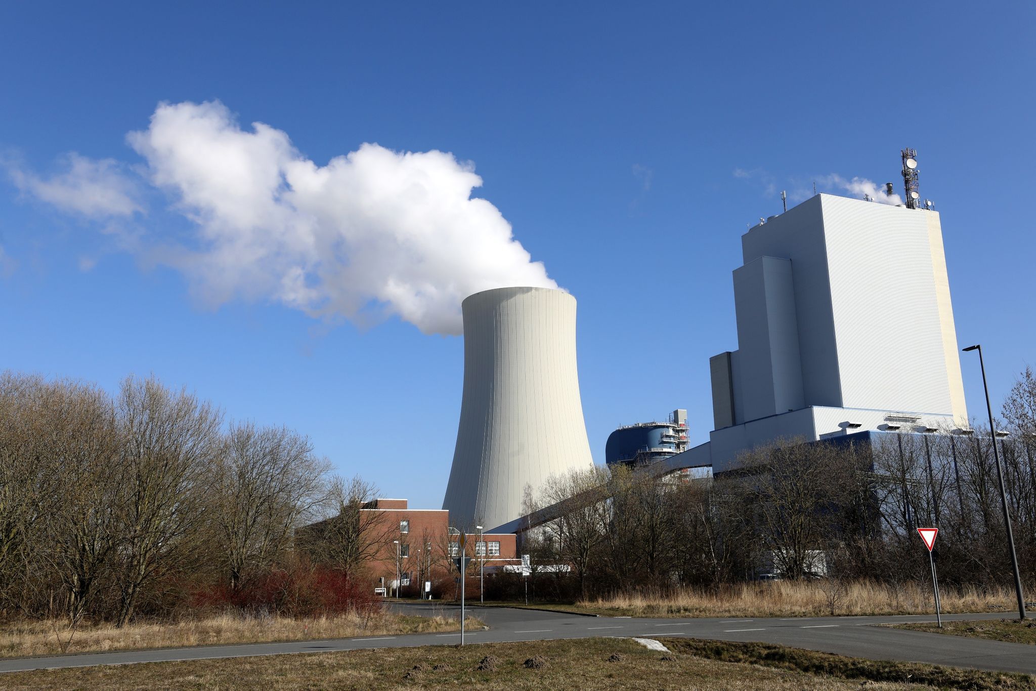 Wirtschaft und Arbeitsmarkt profitieren von Klimavorhaben