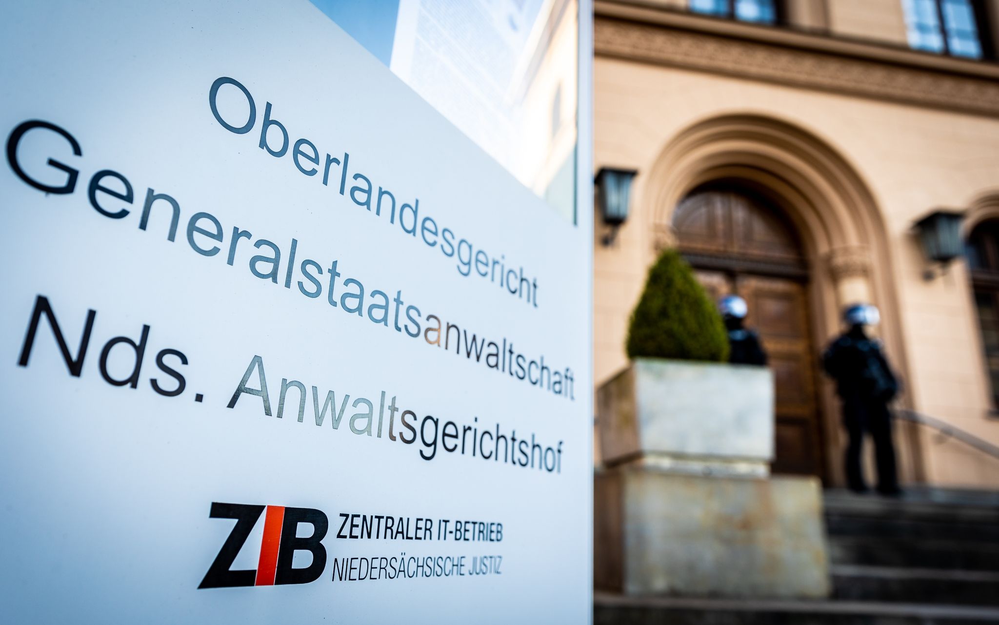 Deutsche IS-Rückkehrerin räumt kaum Vorwürfe ein
