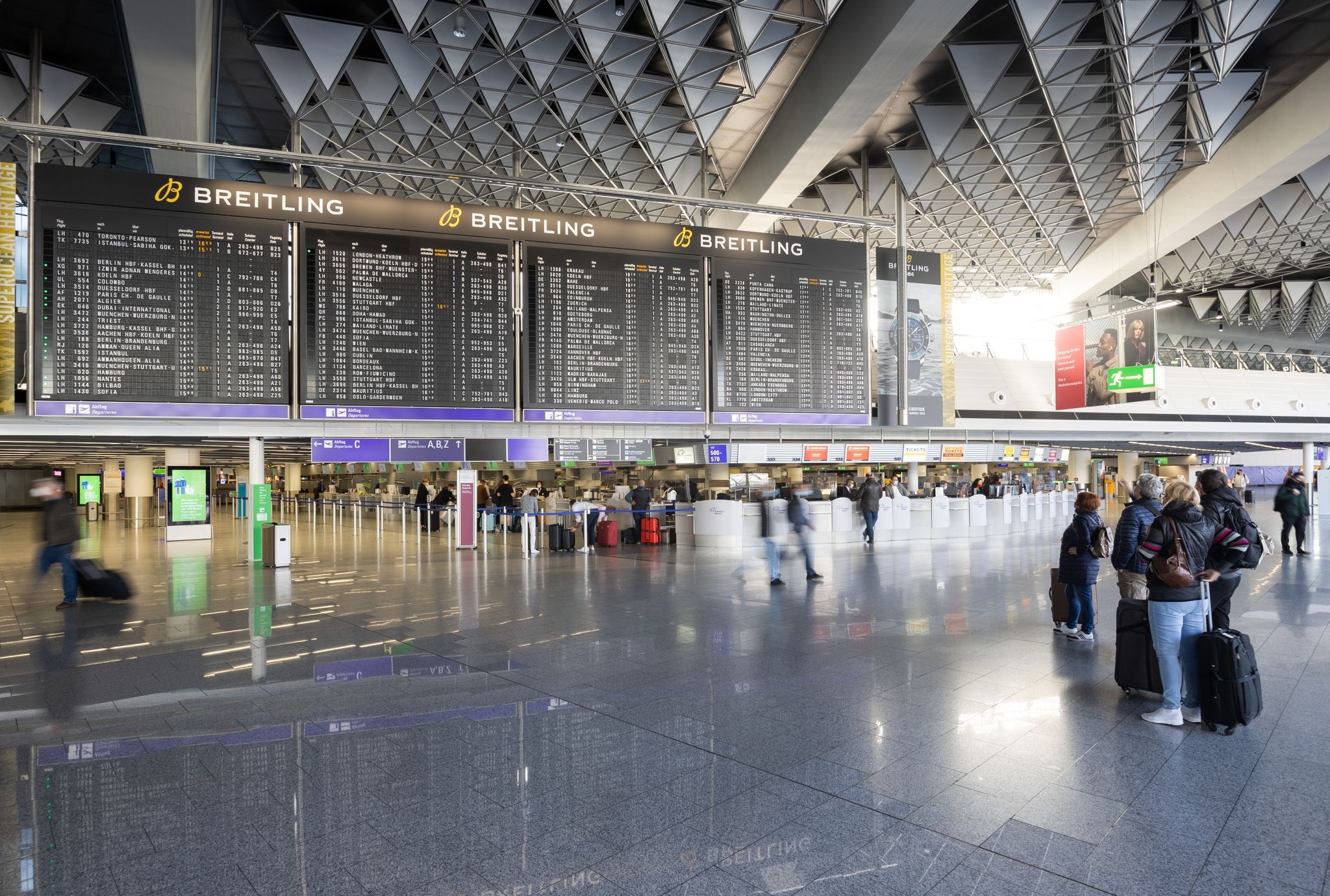 IS-Unterstützerin am Flughafen festgenommen