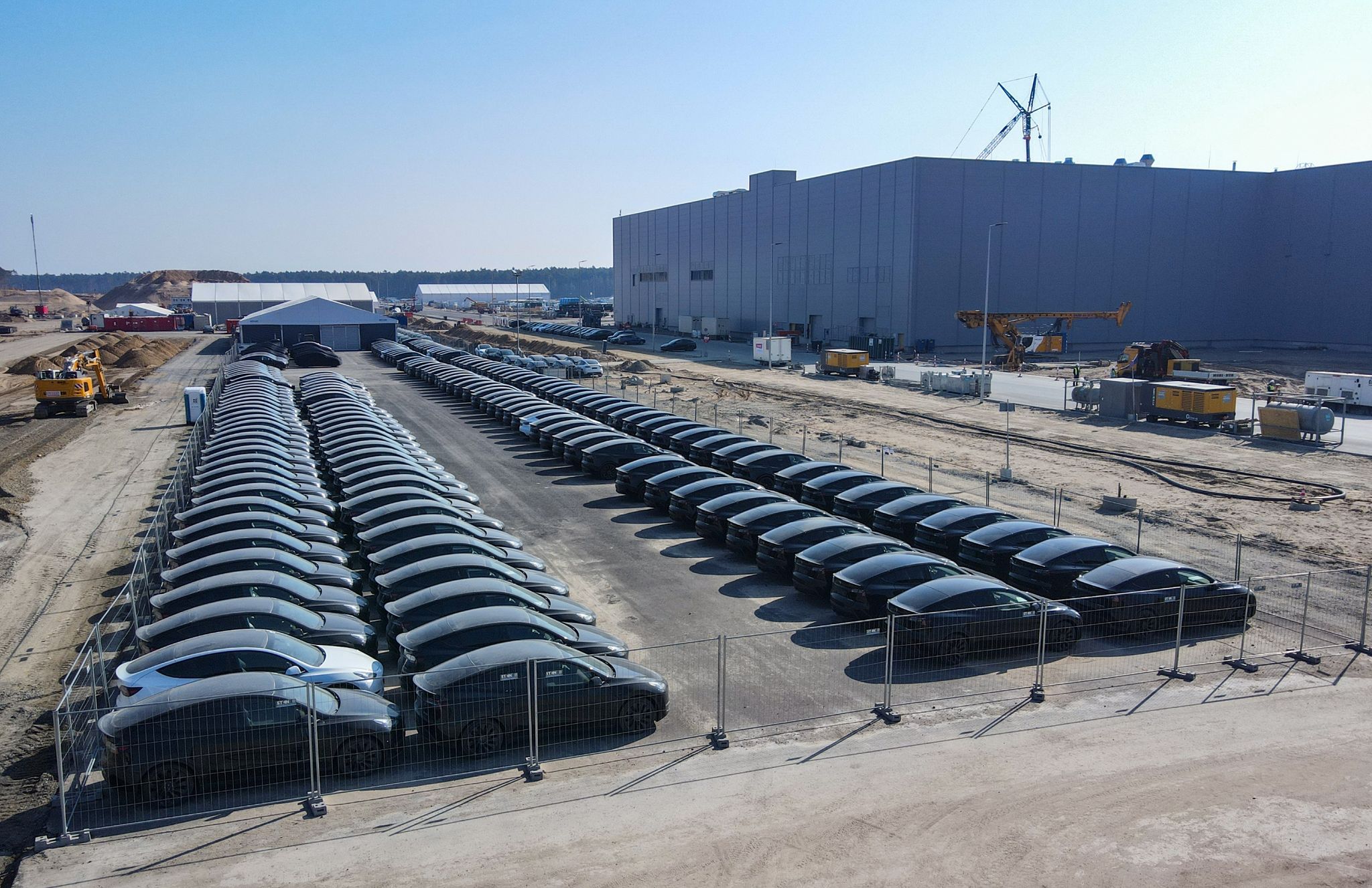 Tesla ist in Deutschland gestartet – Scholz sieht Signal