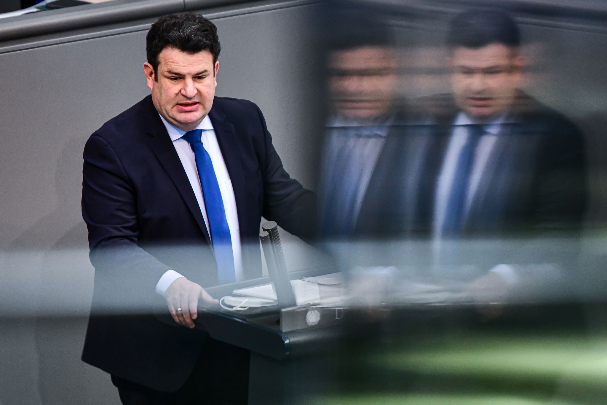 Regierung will Geflüchtete rasch in Arbeitsmarkt integrieren