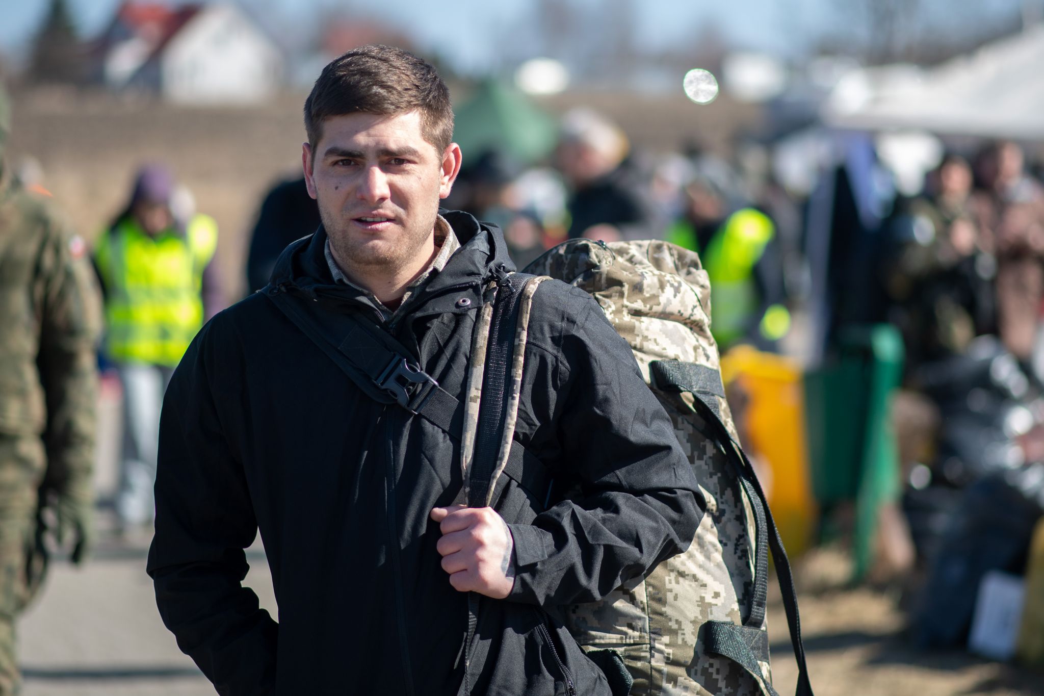 Ukraine-Rückkehrer: Kämpfer, Urlauber und Verzweifelte