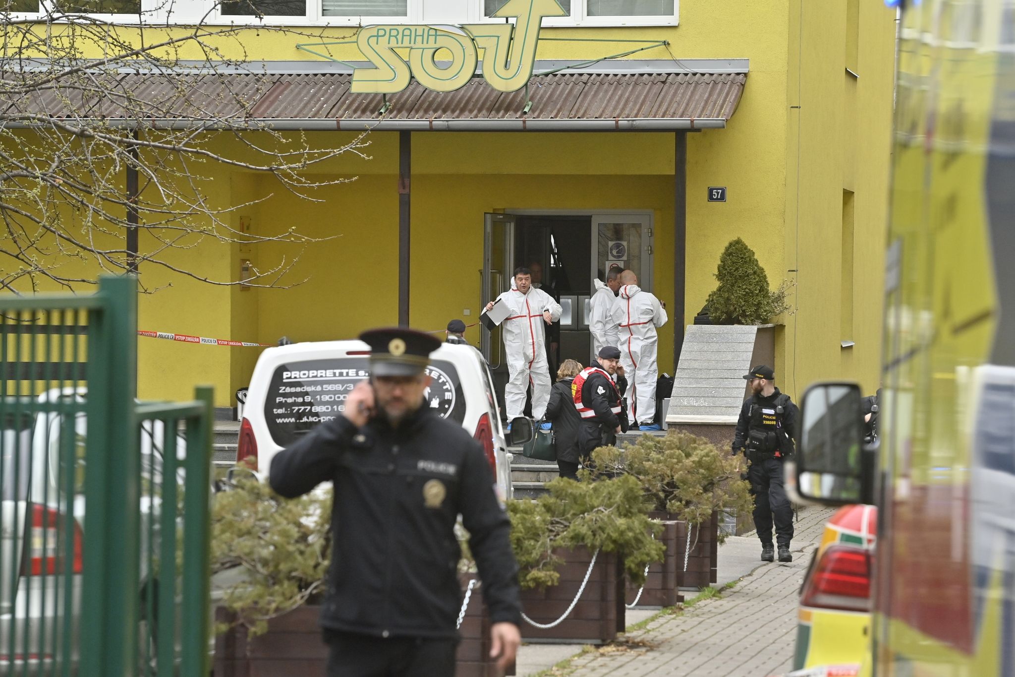 Ein Toter nach Messerattacke an Schule in Tschechien