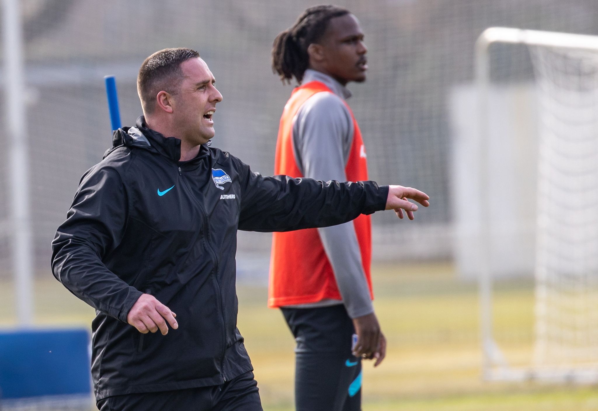 Fußball-Bundesliga: Fünf Spiele, fünf Köpfe