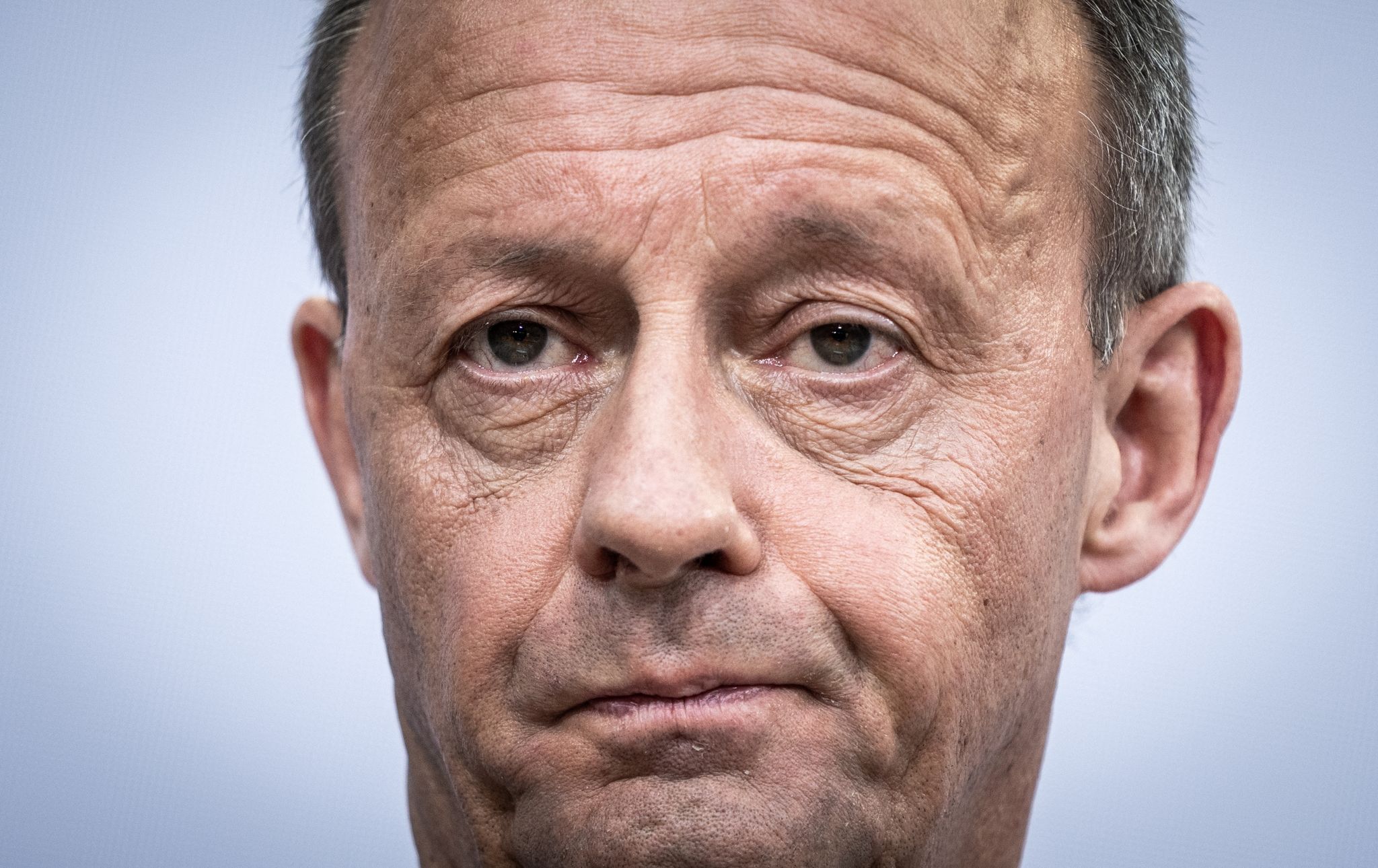 Mehrheit sieht Merz nach Saarland-Wahl geschwächt