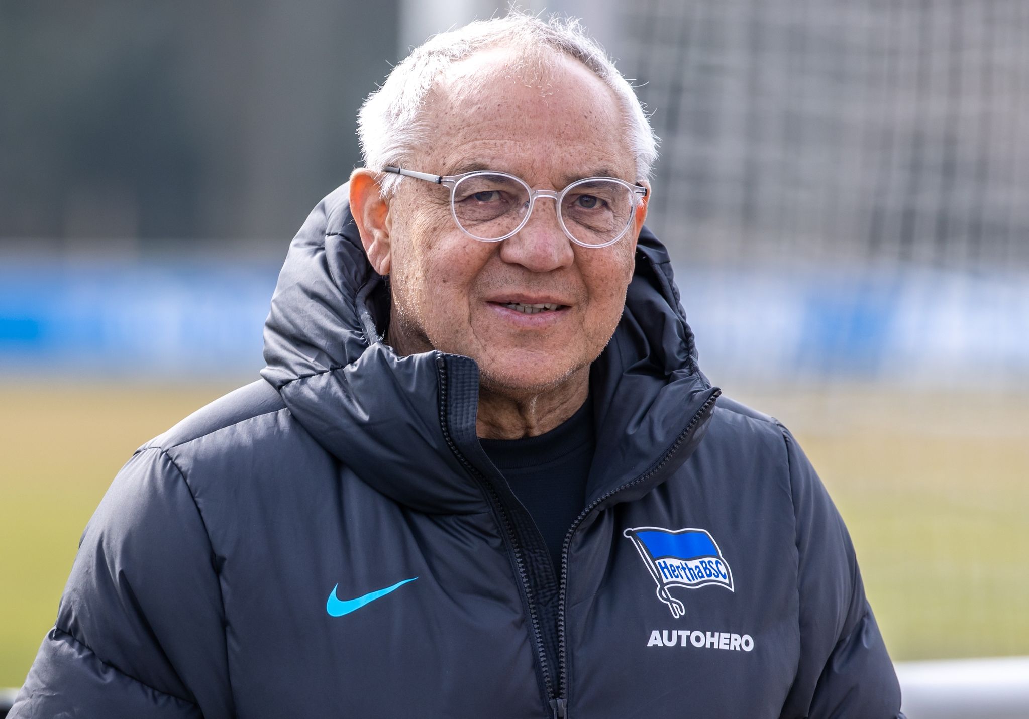 Corona-Infektion: Trainer Magath bei Hertha ausgebremst