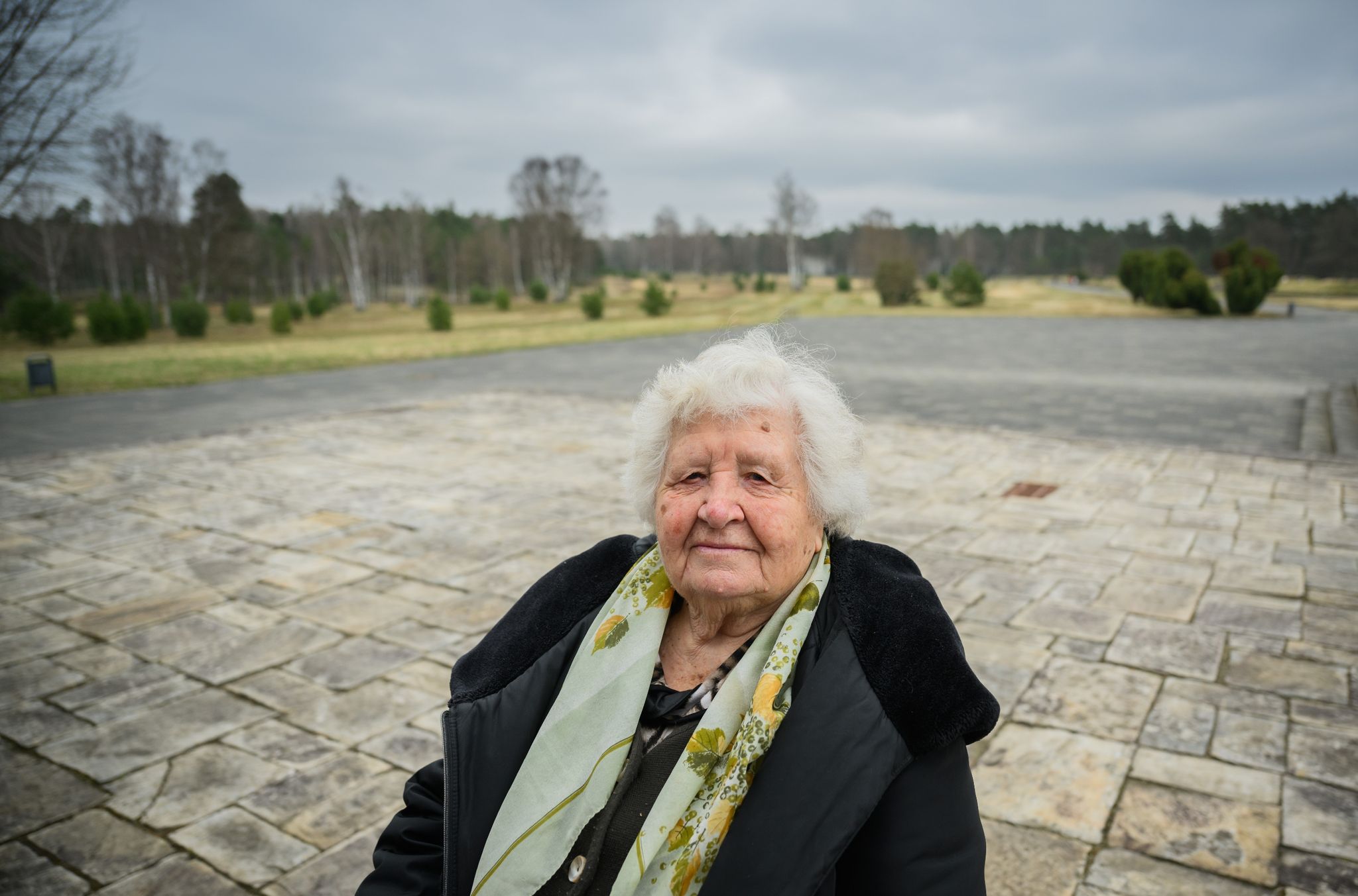 Aus Kiew geflüchtete Holocaust-Überlebende in Bergen-Belsen