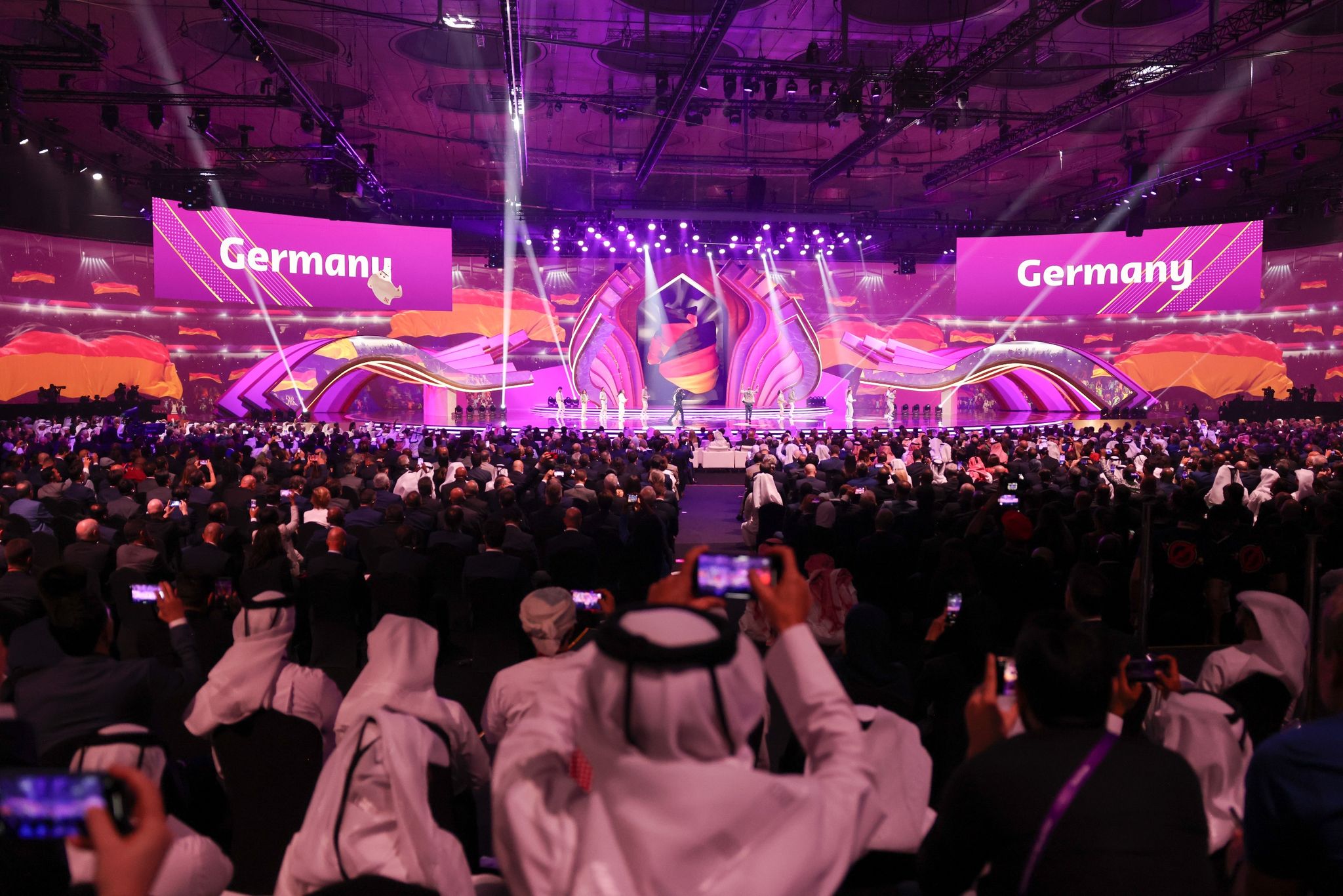 DFB-Team gegen Spanien, Japan und Playoff-Sieger