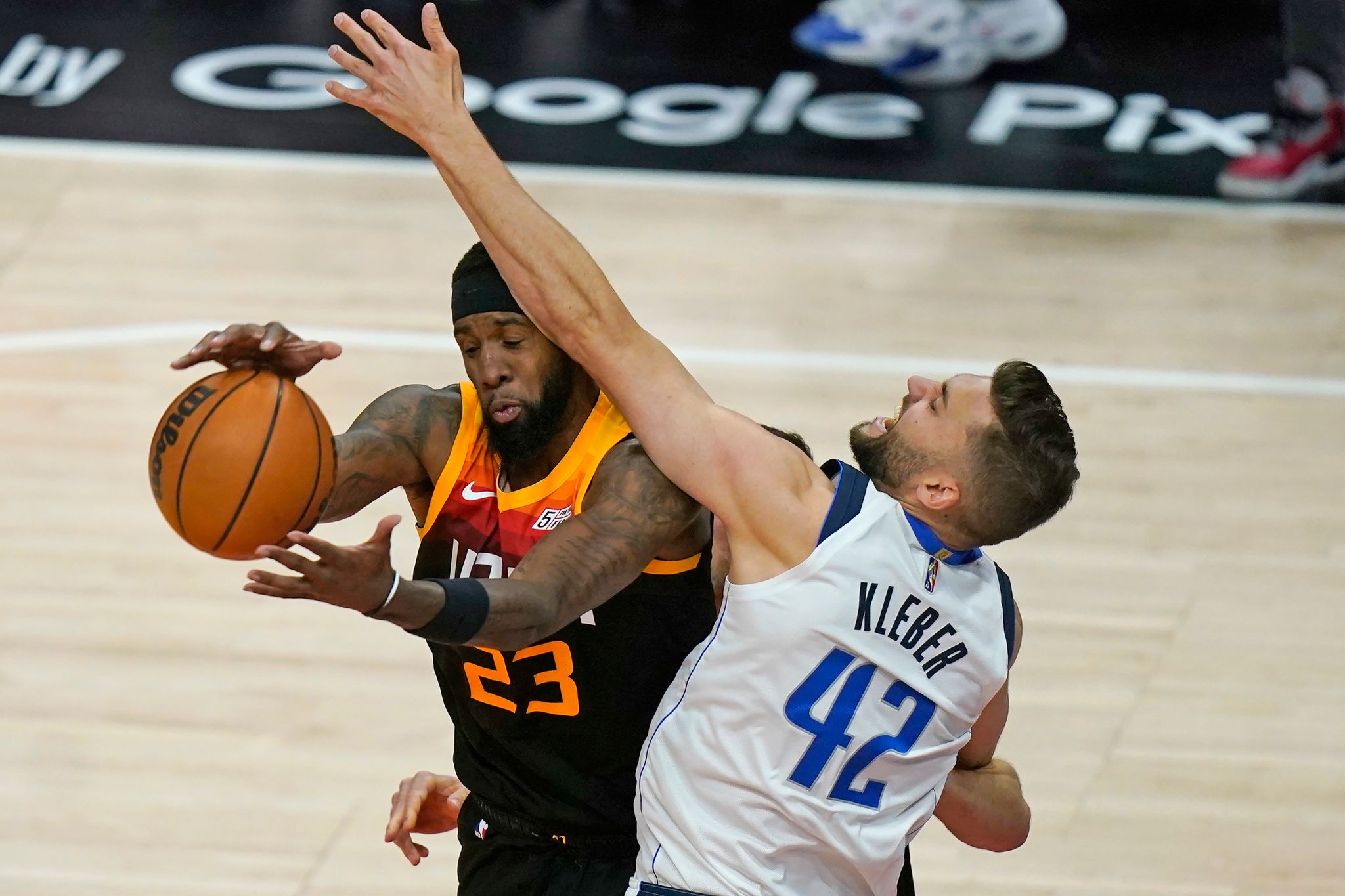 Playoff-Sieg: Mavericks gewinnen erstmals seit 2016 in Utah