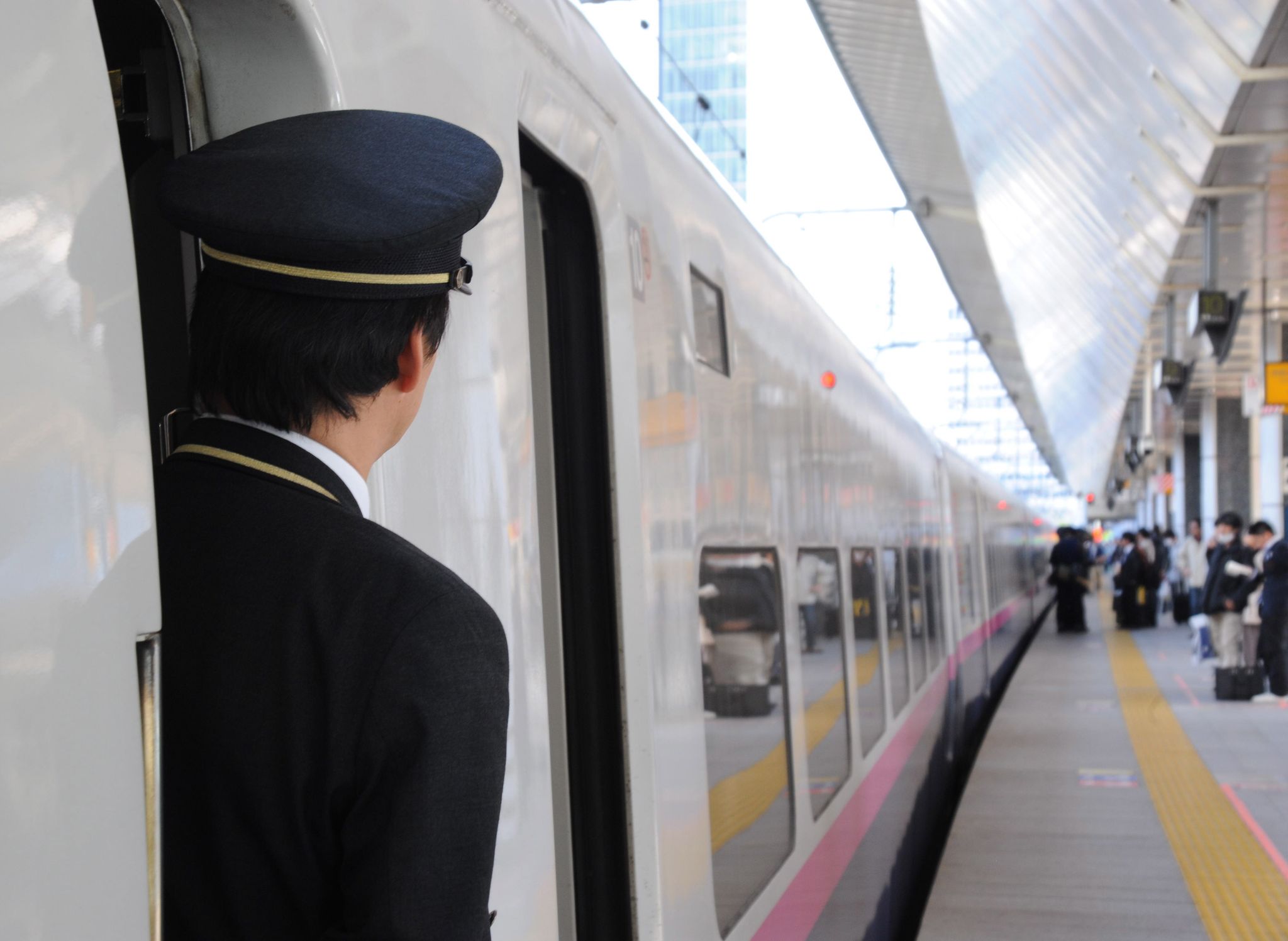 Japan: Lohnkürzung wegen einer Minute Verspätung