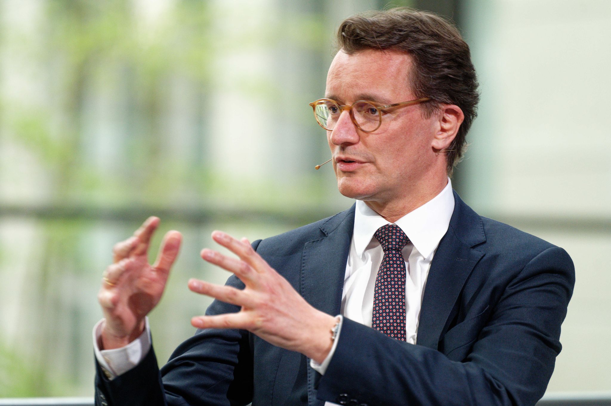 SPD-Chefin Esken fordert Schröder zu Parteiaustritt auf