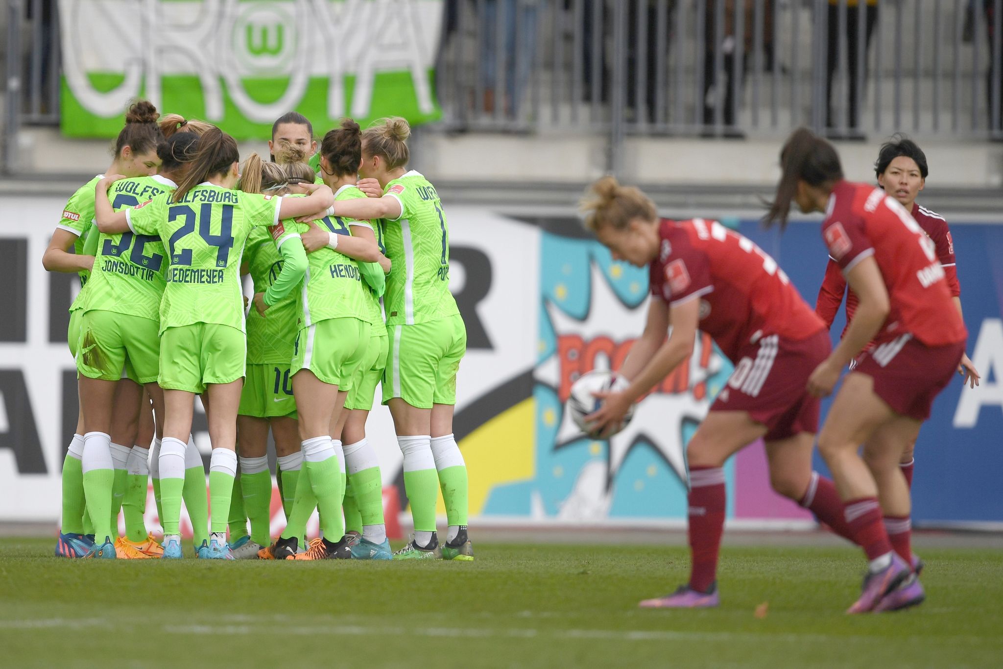 Wolfsburgerinnen nach 6:0 gegen Bayern vor Titel