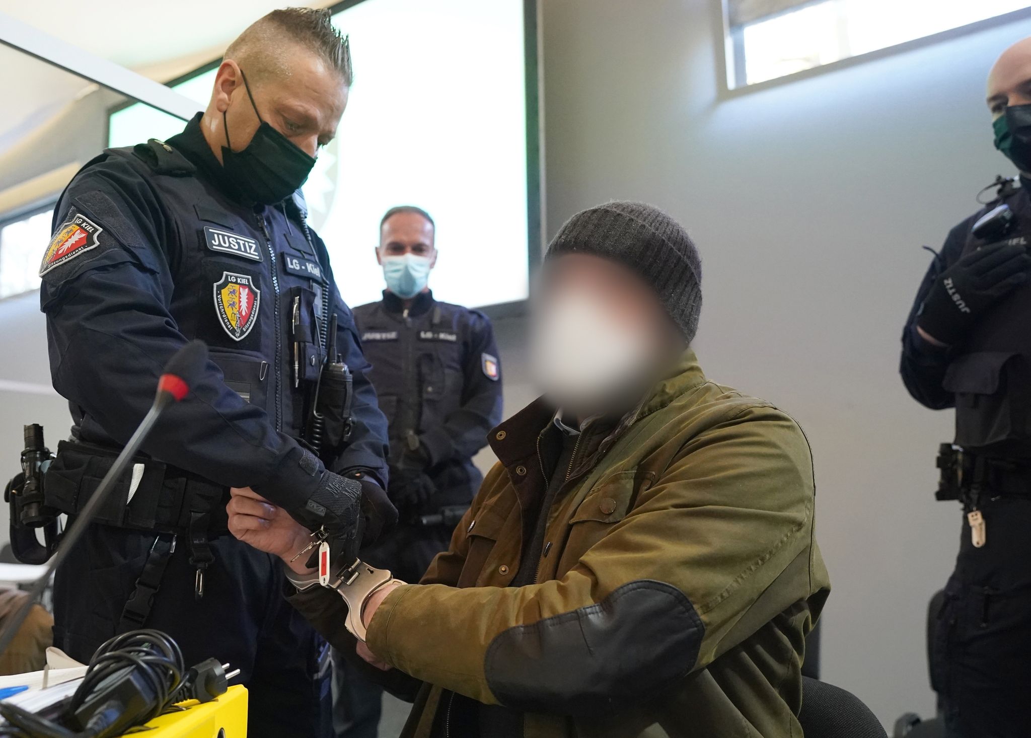 Landgericht will Urteil im Dreifachmord-Prozess verkünden