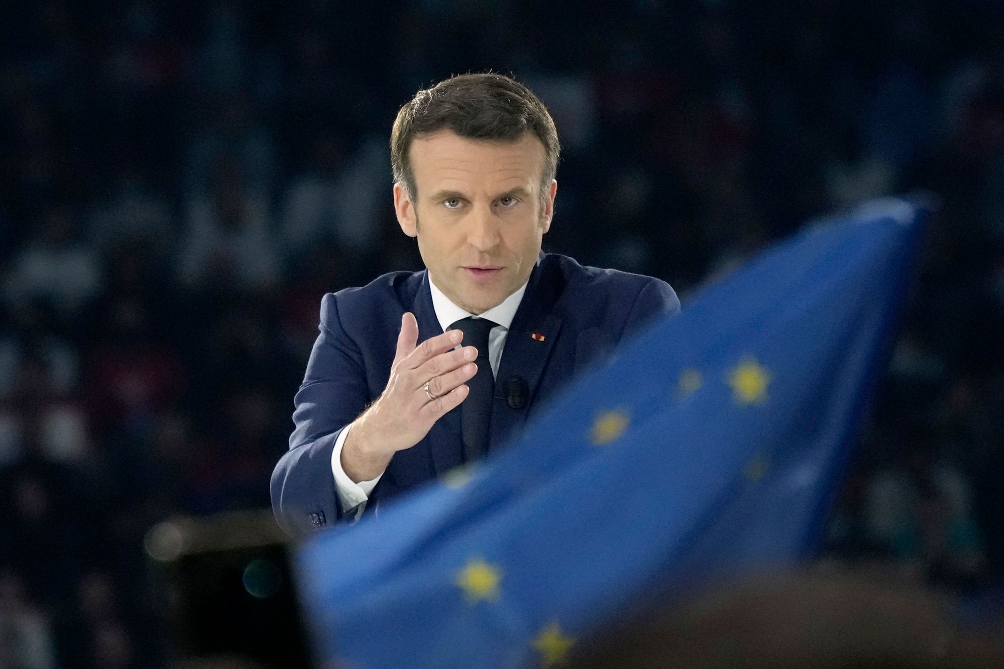 Gemischte Gefühle in Berlin und Brüssel vor Frankreichwahl