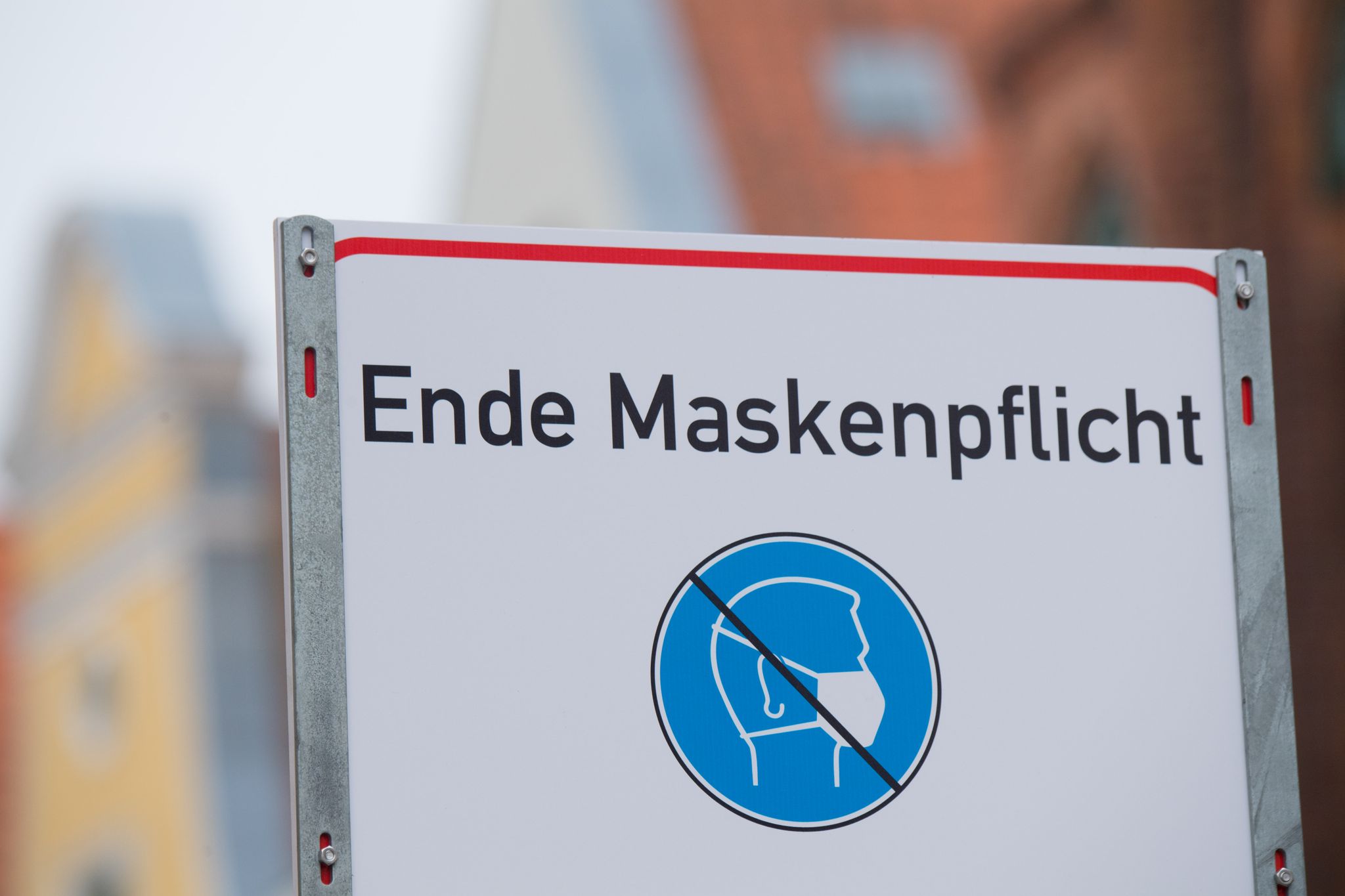 Maske im Supermarkt: Jetzt entscheidet jeder selbst