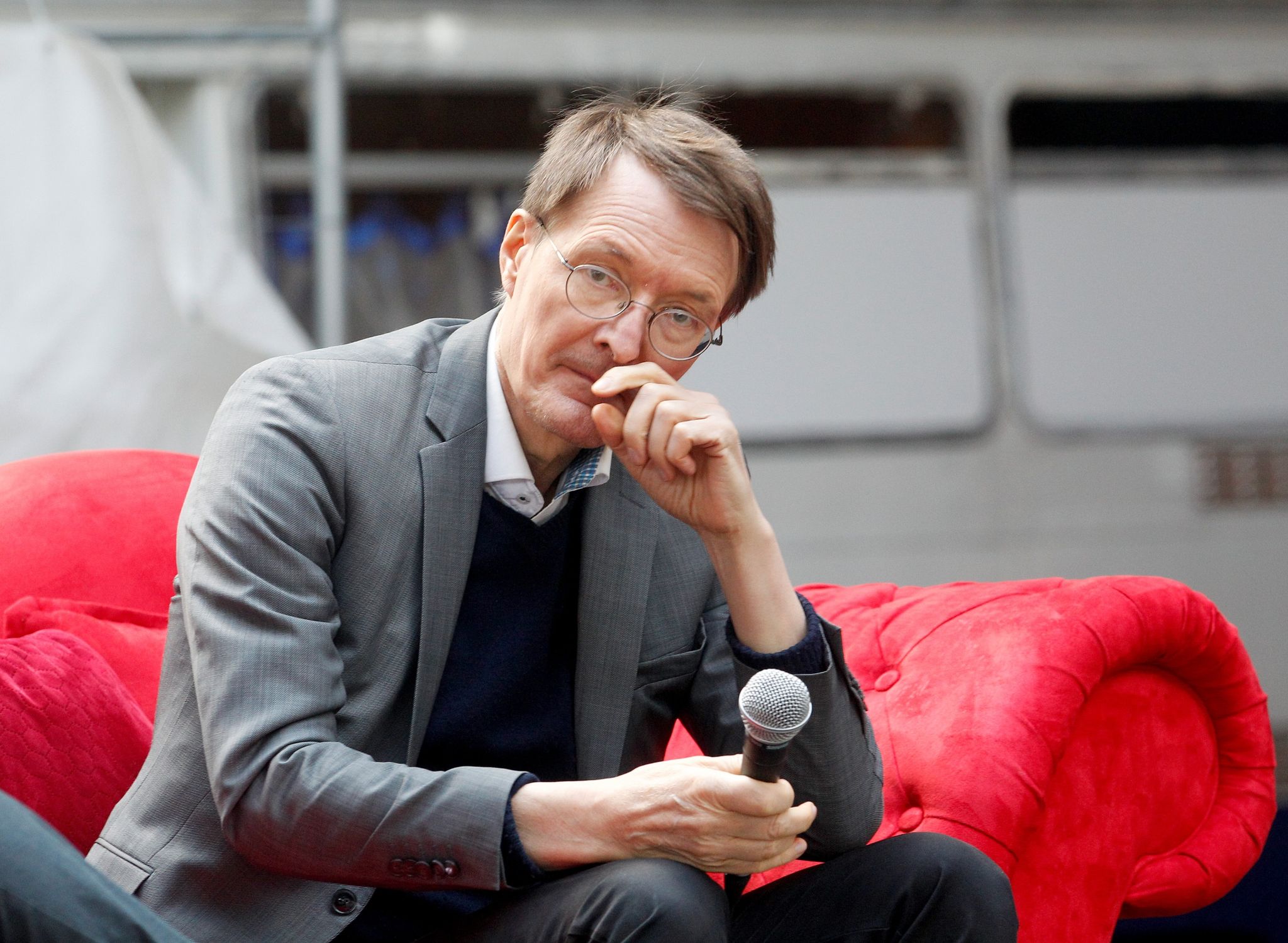 Lauterbach wegen Warnung vor «Killervariante» in der Kritik