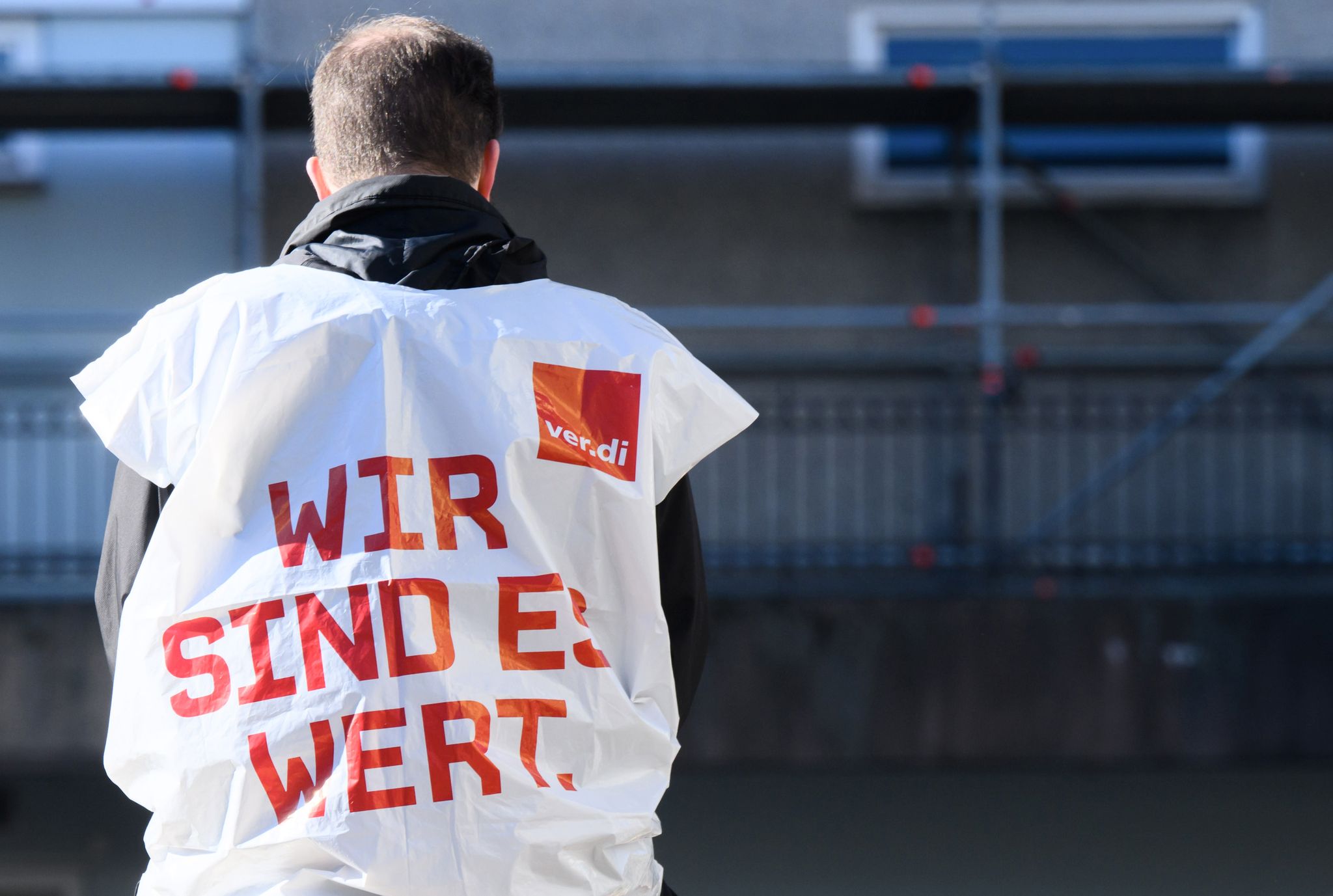 Vor 1. Mai: Gewerkschafter fordern deutliches Lohnplus