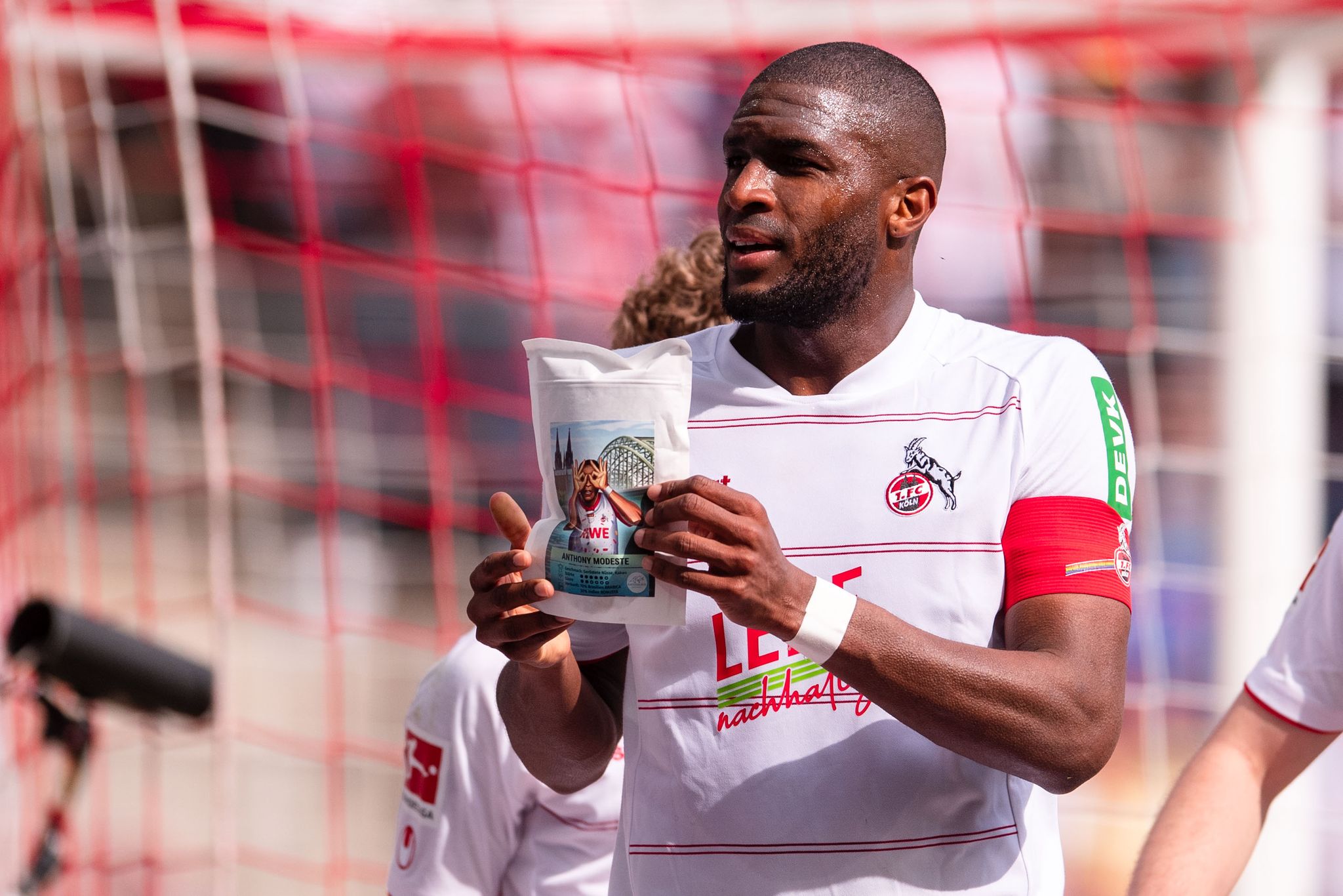 «Dünnes Eis»: Modeste sorgt mit Kaffee-Jubel für Ärger