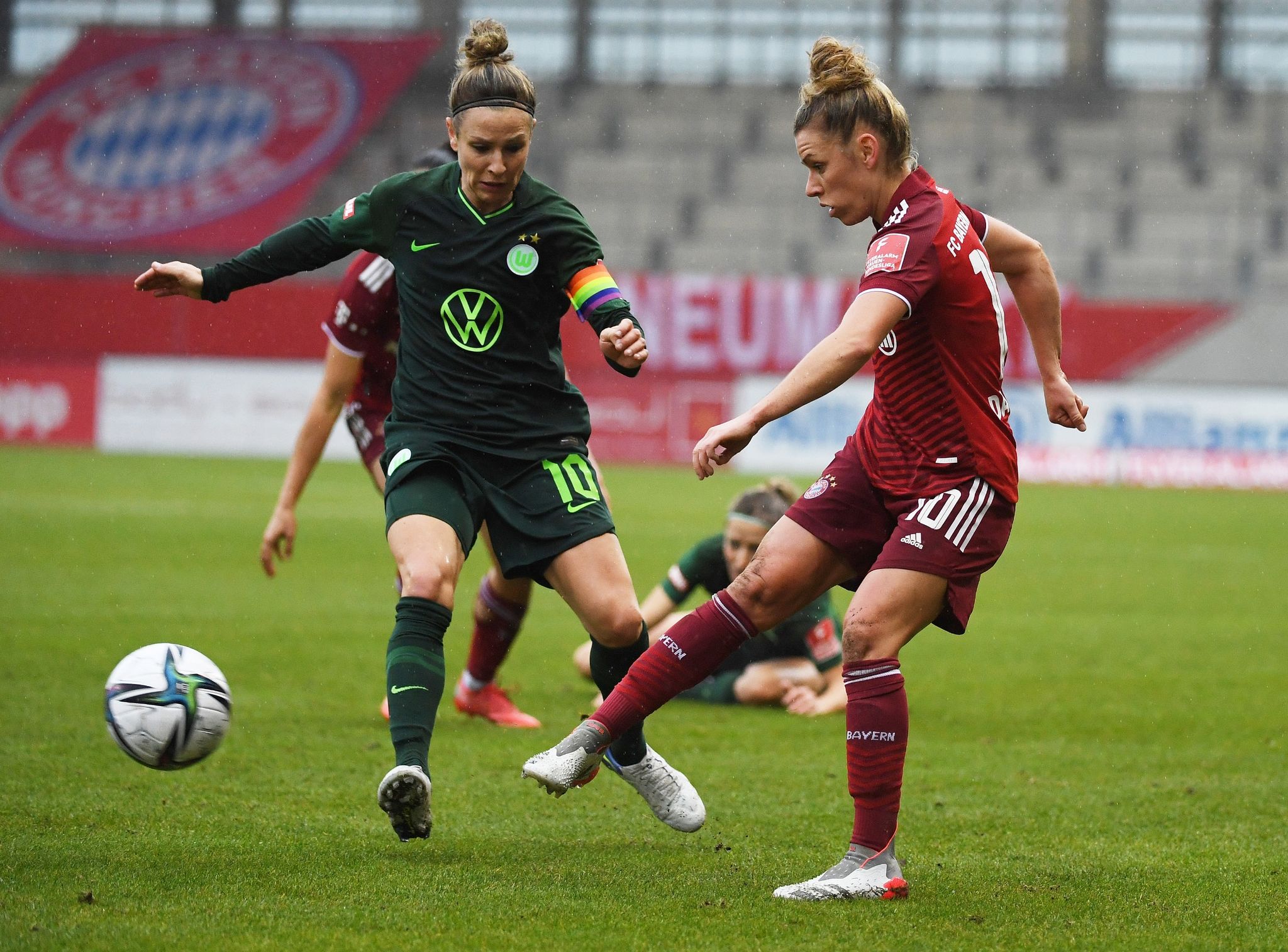 «Endspiel» im Titelkampf der Frauen: Wolfsburg oder Bayern?