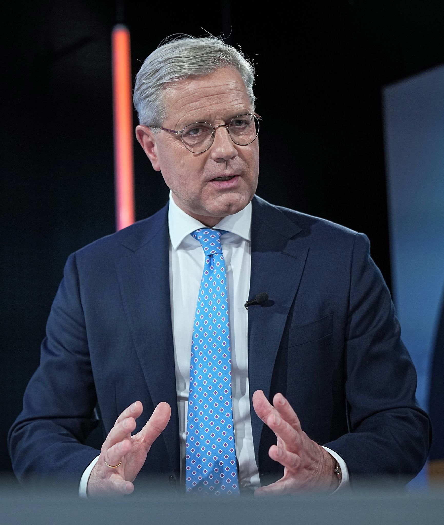 Russland-Kontakte: Röttgen legt Schwesig Rücktritt nahe