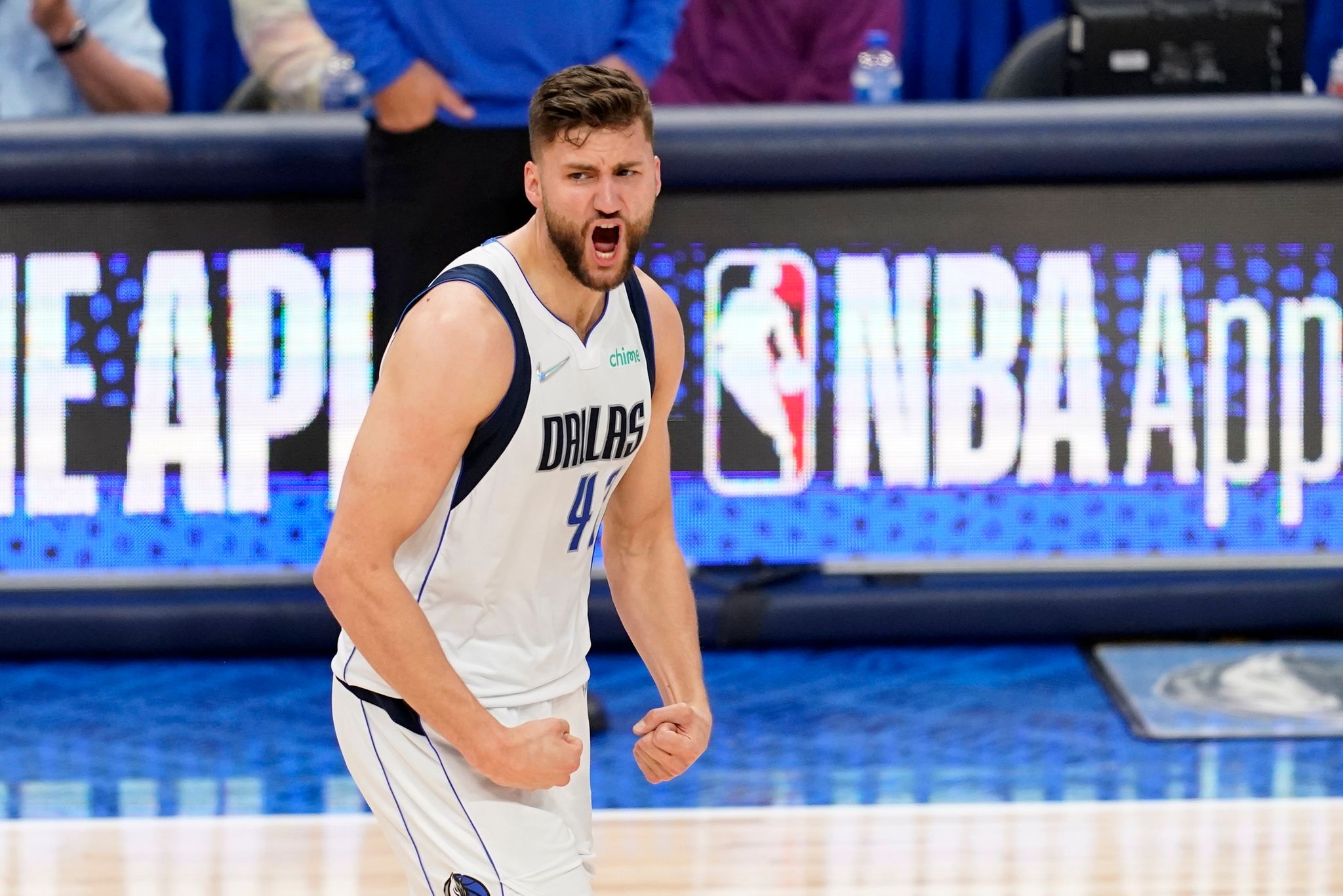 «Heißes Händchen» von Kleber bei Playoff-Sieg der Mavs