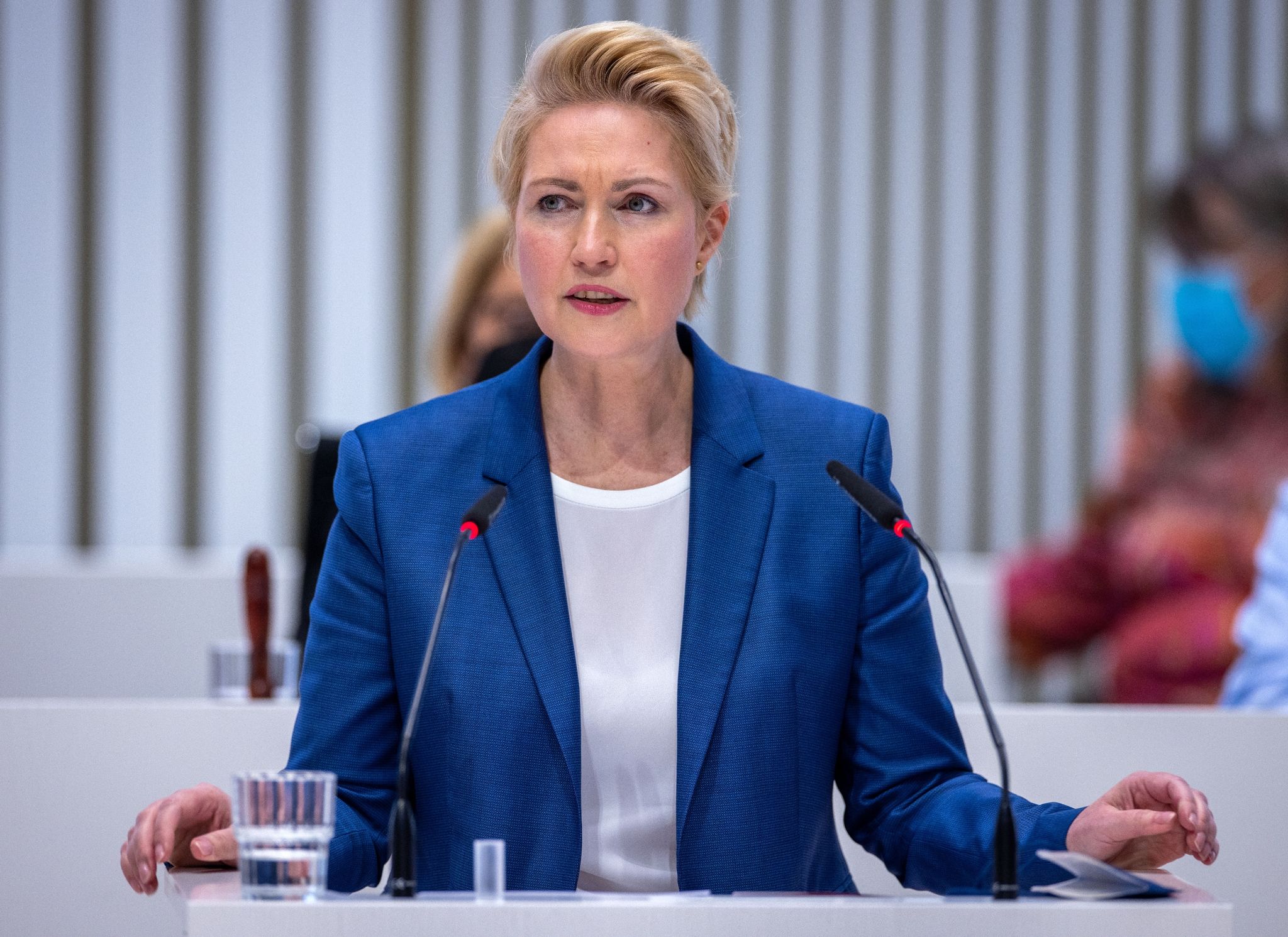 Schwesig durch Russlandkurs in Bedrängnis