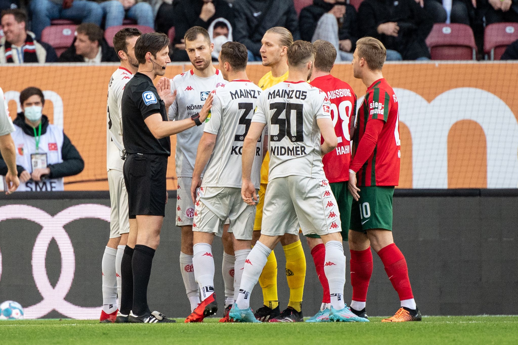 Kritik am Video-Referee: «Was machen die da in Köln?»
