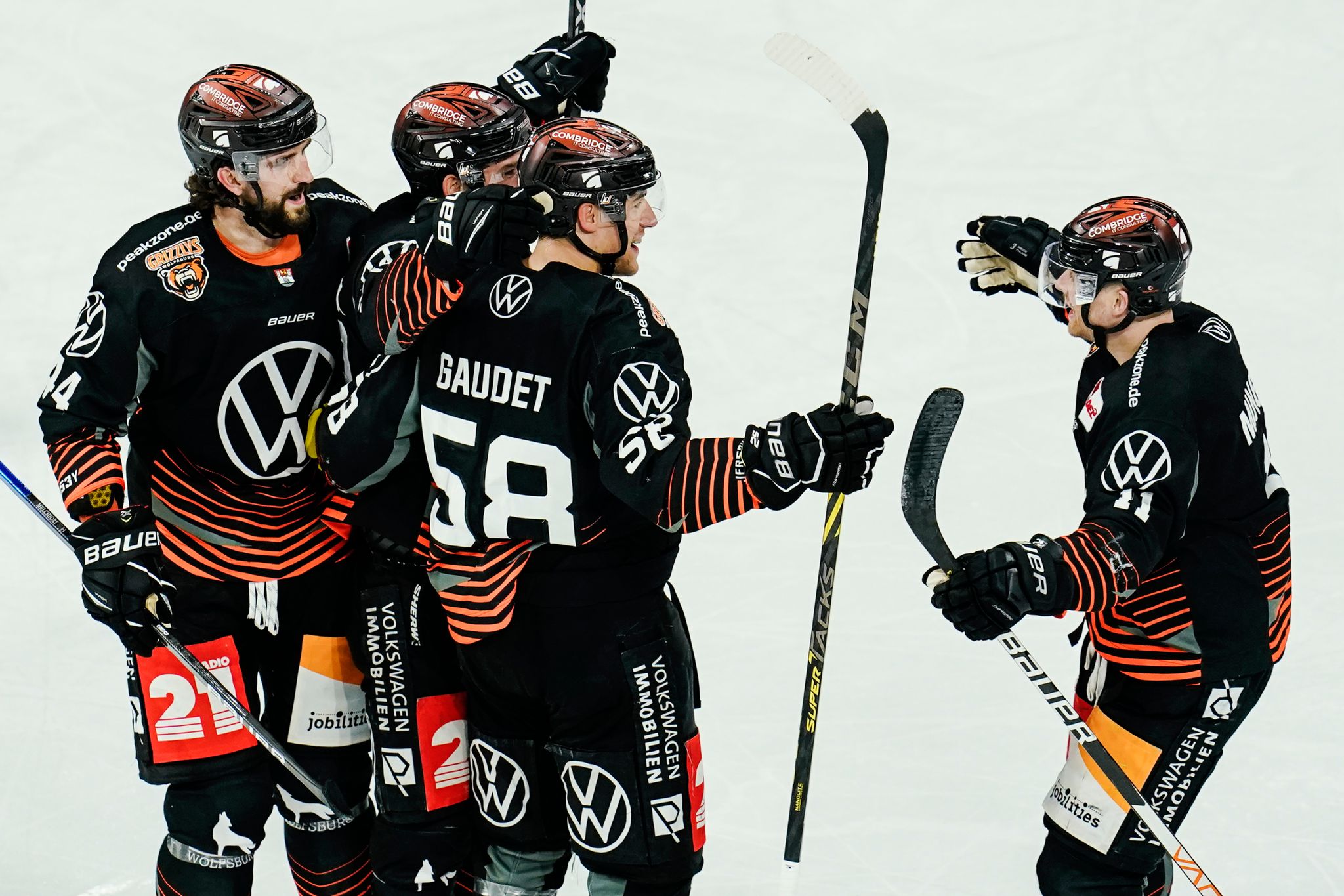 Berlin empfängt Mannheim zum DEL-Traditionsduell