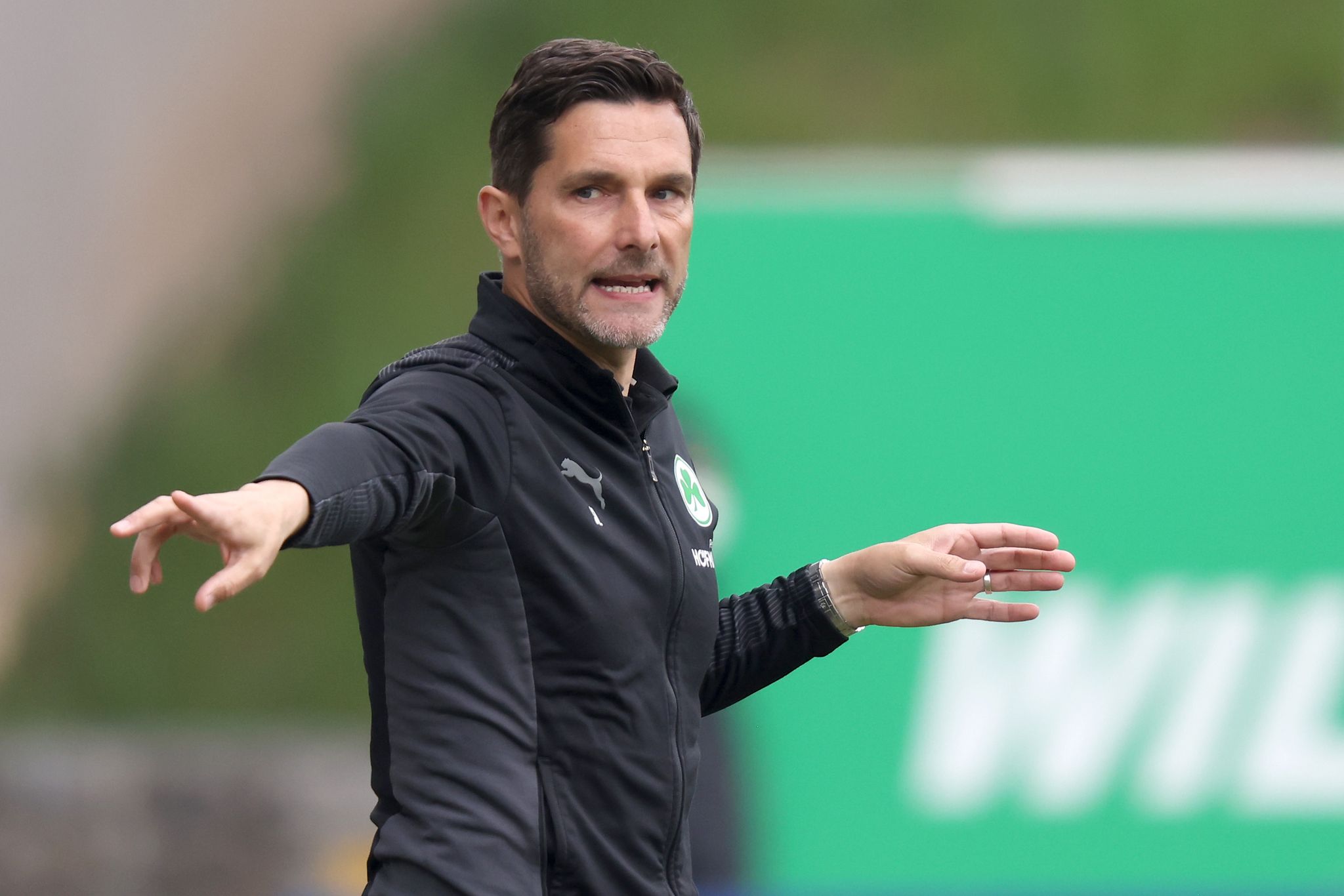 Bayern feiern 32. Meistertitel – Fürth steigt ab