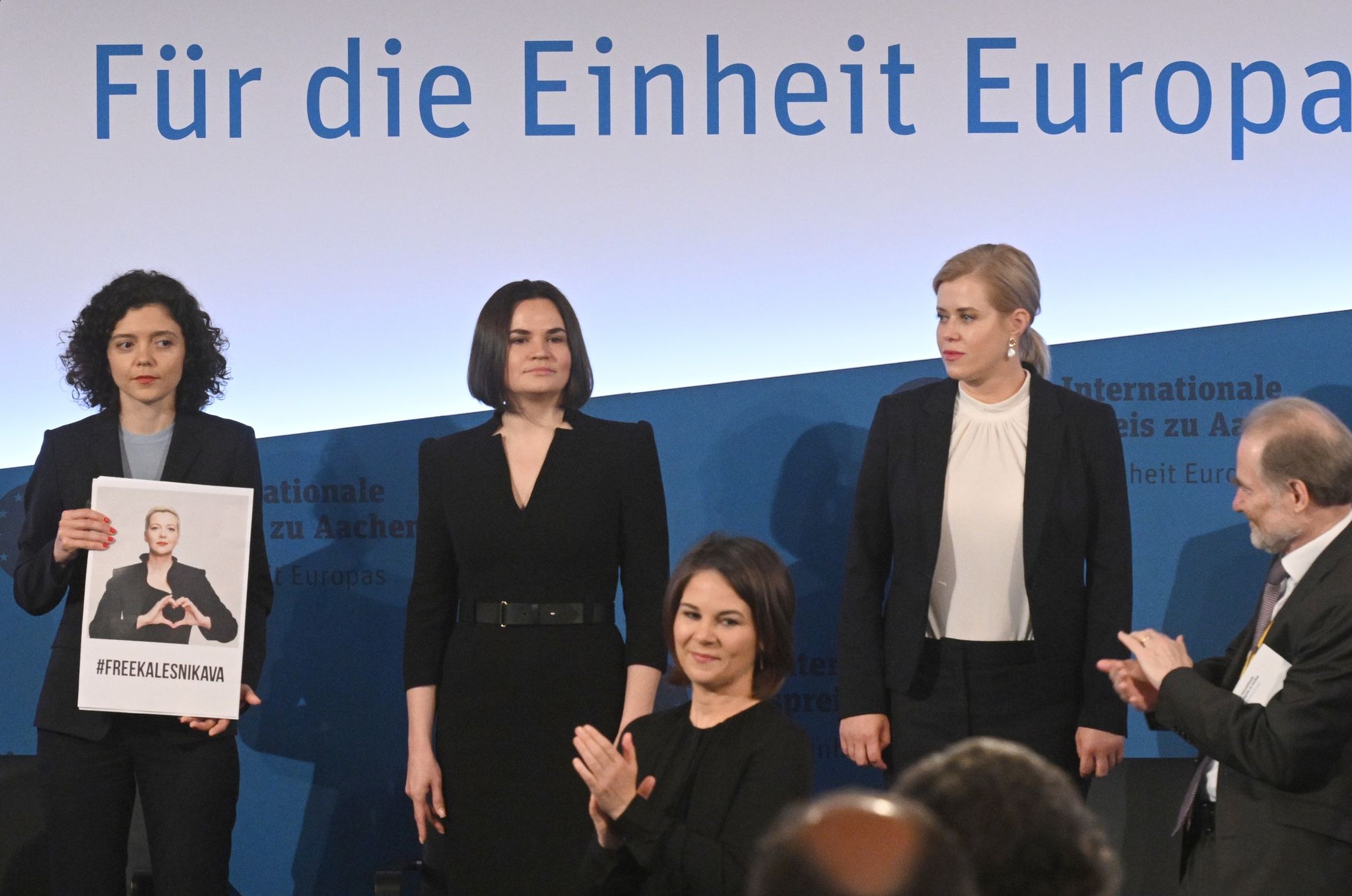 Baerbock würdigt Karlspreis-Trägerinnen aus Belarus