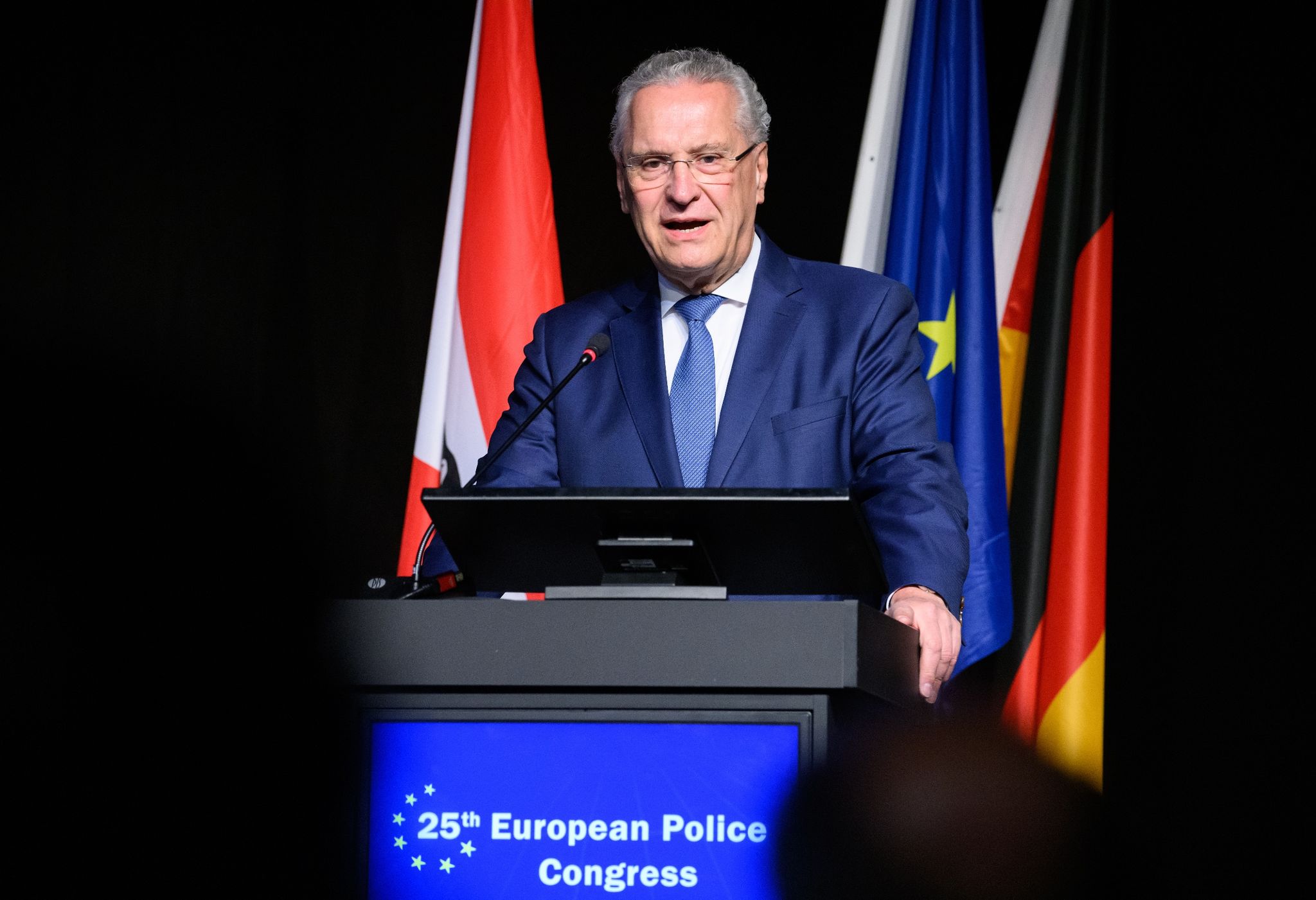 Bayern will bundesweiten Aktionsplan gegen Desinformation