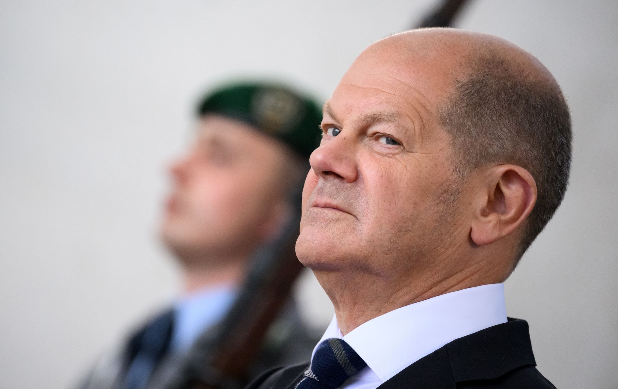 Solidarität mit Ukraine zum 8. Mai – Scholz-Reise offen