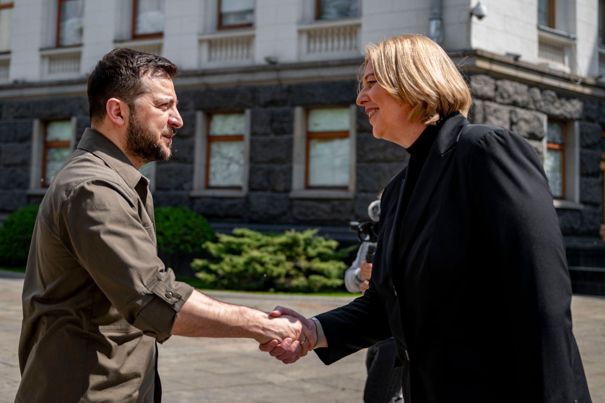 Bas fordert mehr Tempo bei EU-Beitritt der Ukraine