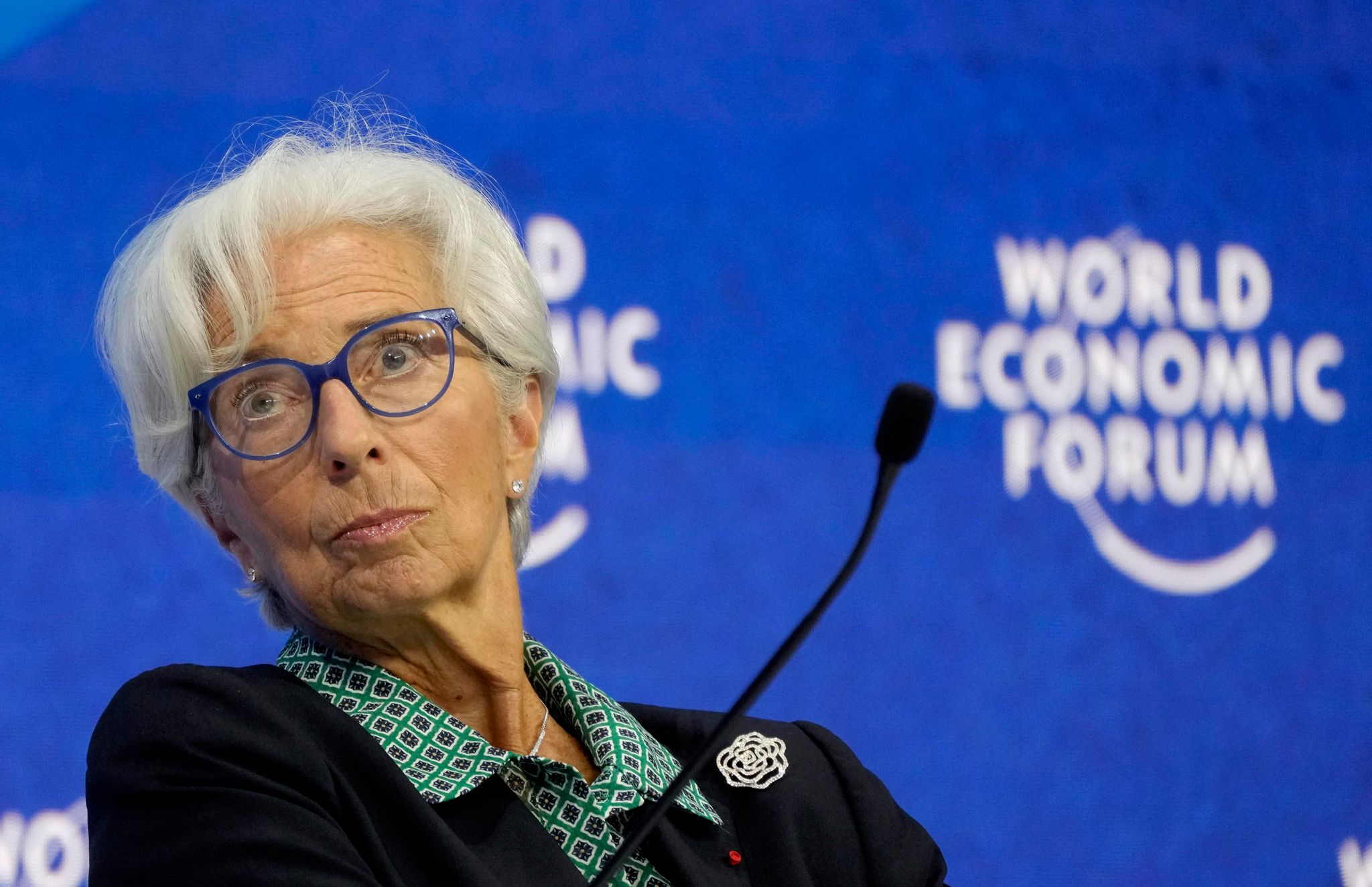 Lagarde: EZB könnte Negativzinsen bis Ende September beenden