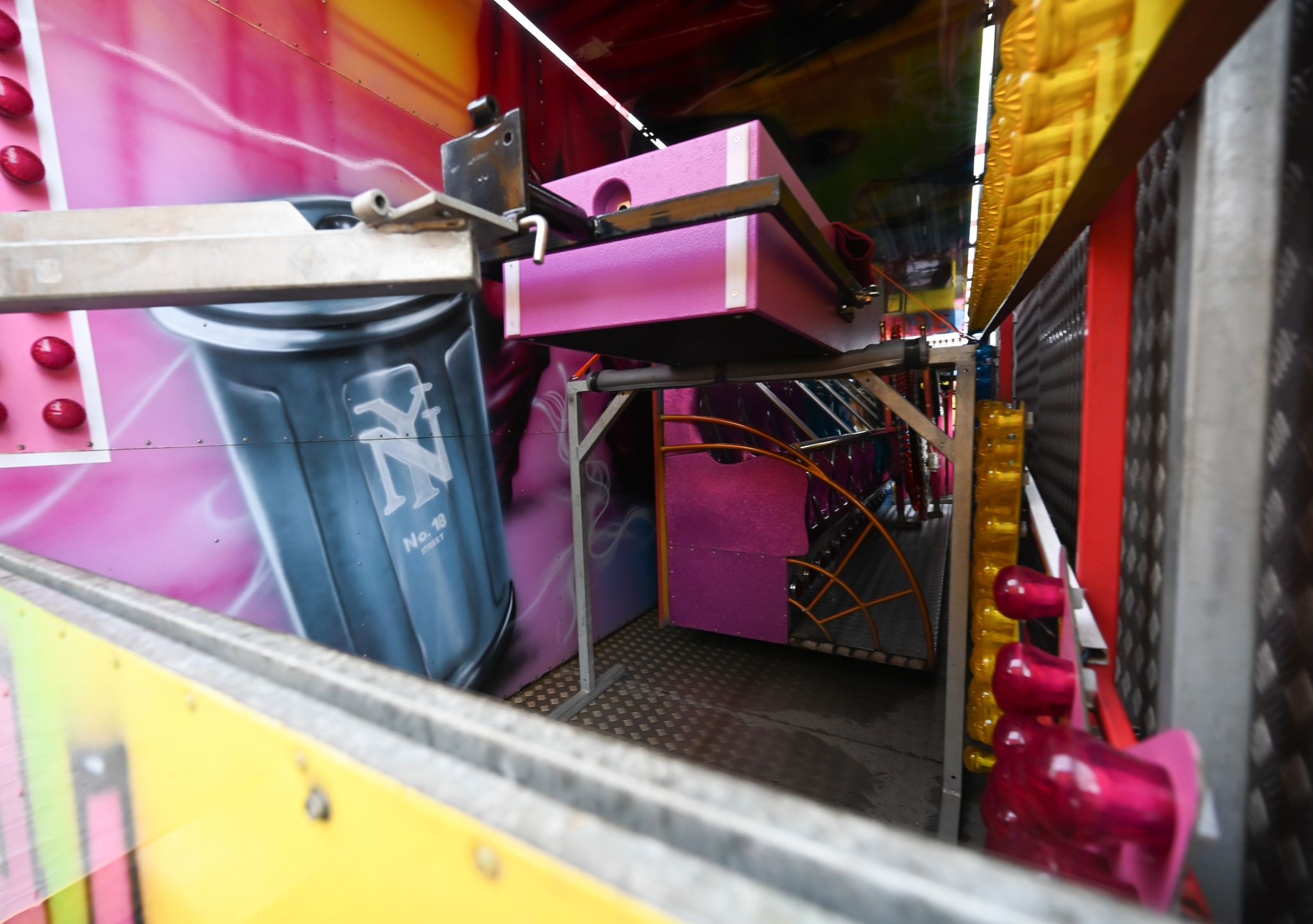 18-Jährige stirbt bei Unfall auf Volksfest