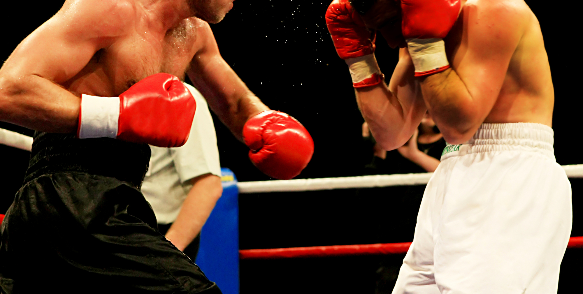 Todes-Drama! Profiboxer (38) nach Kampf gestorben