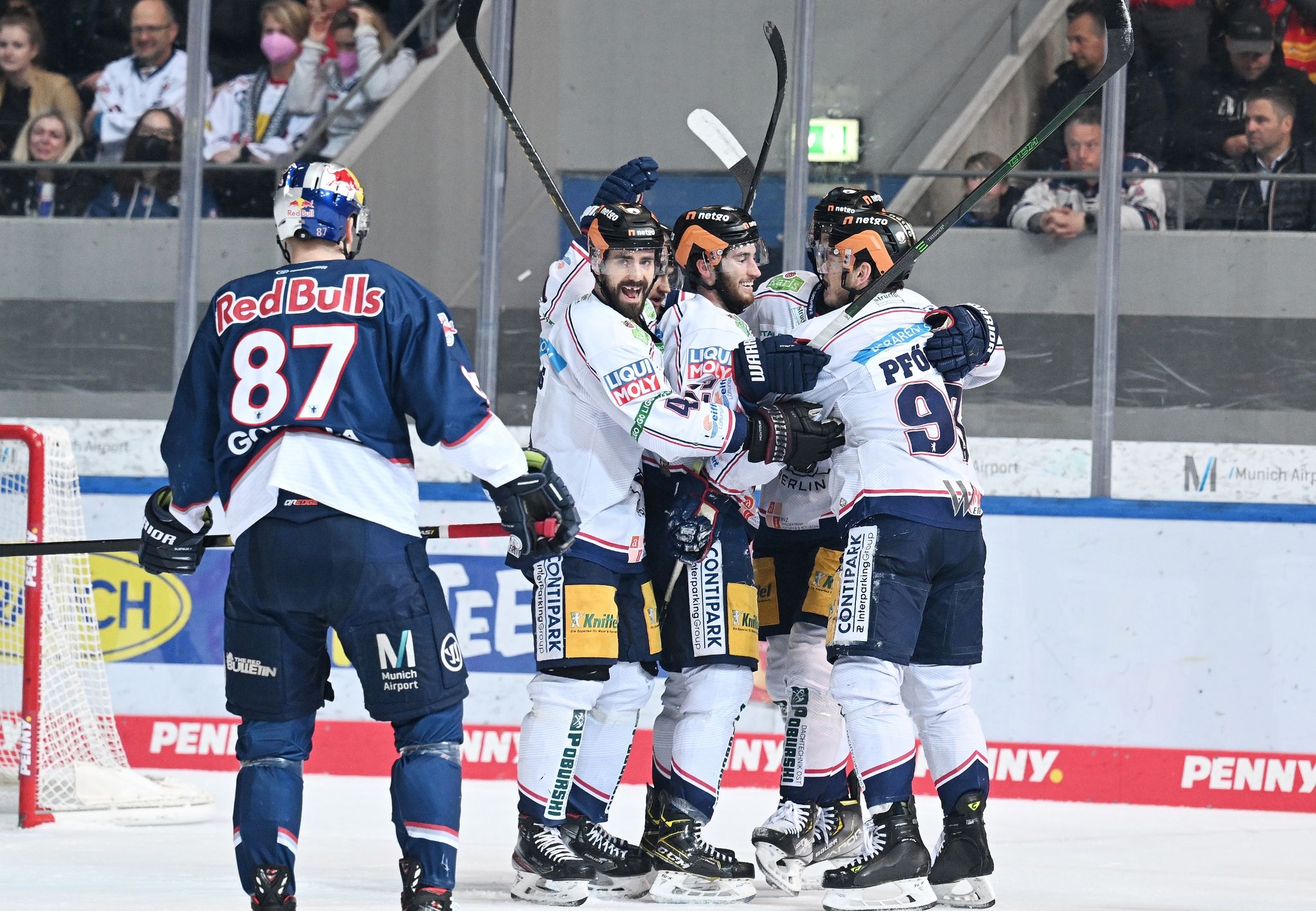 Eisbären gleichen in Overtime-Thriller gegen München aus