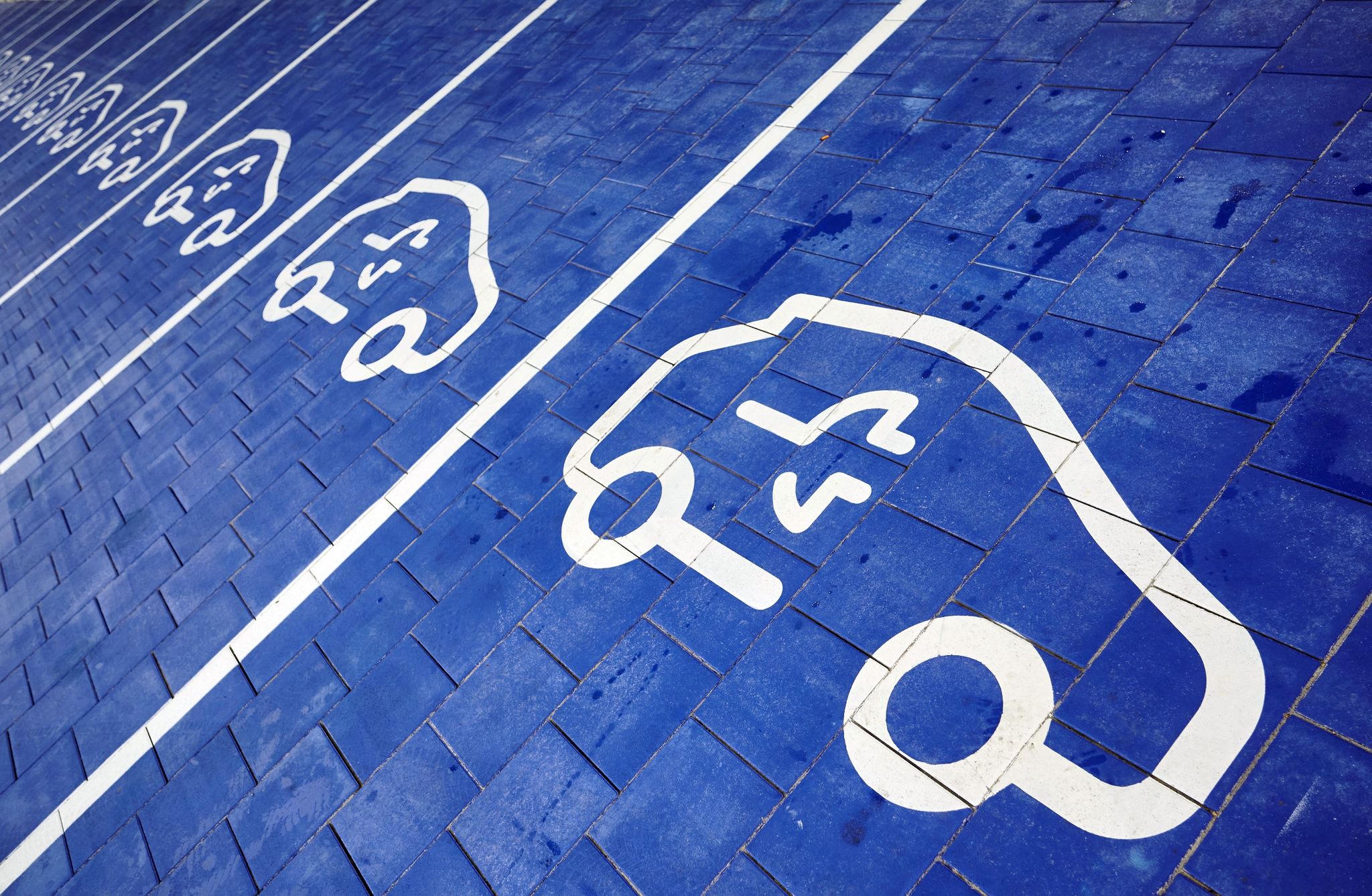 Neuer Streit über Kaufprämien für Elektro-Autos
