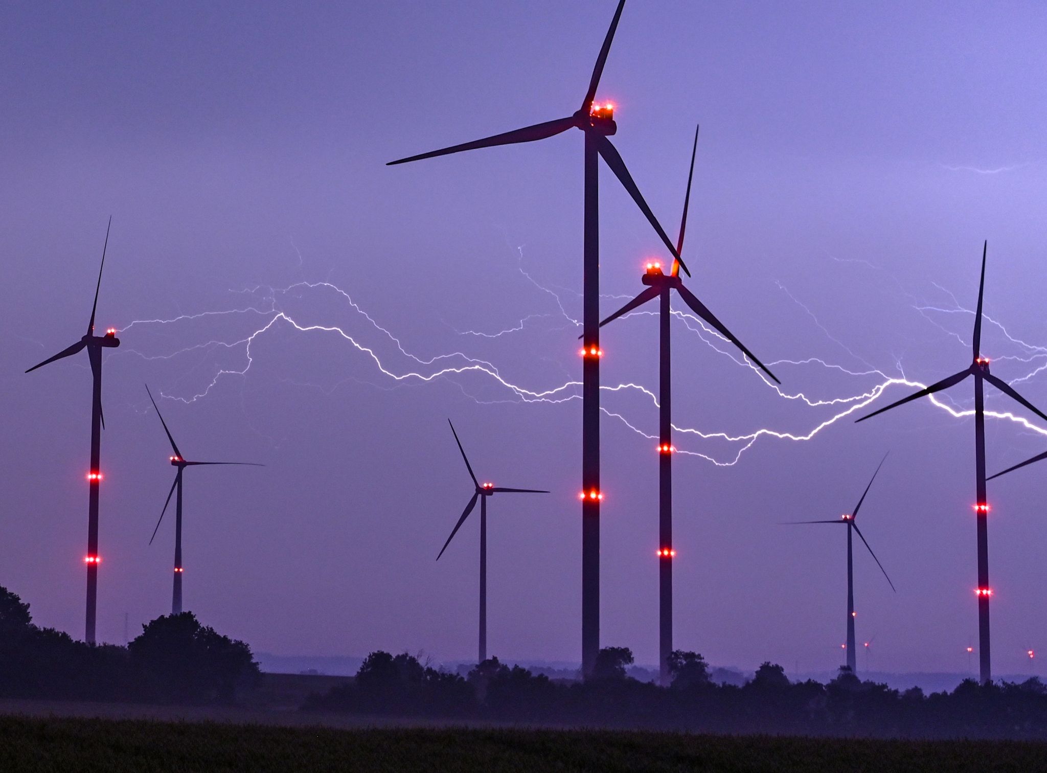 Tornados, Regen - Dutzende Verletzte Und Millionenschäden - Newsflash24