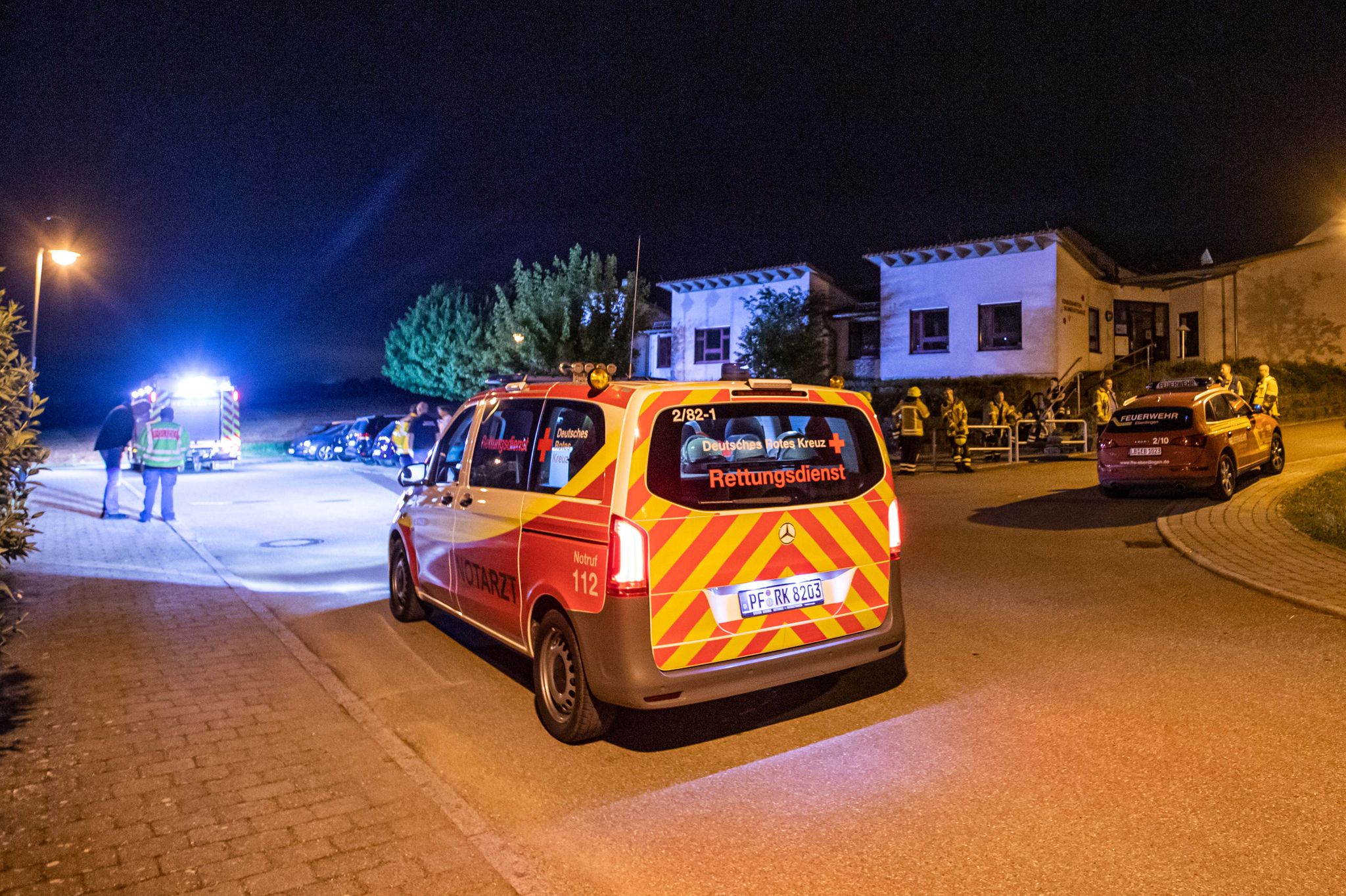 Polizei: Mann tötet Frau und Tochter