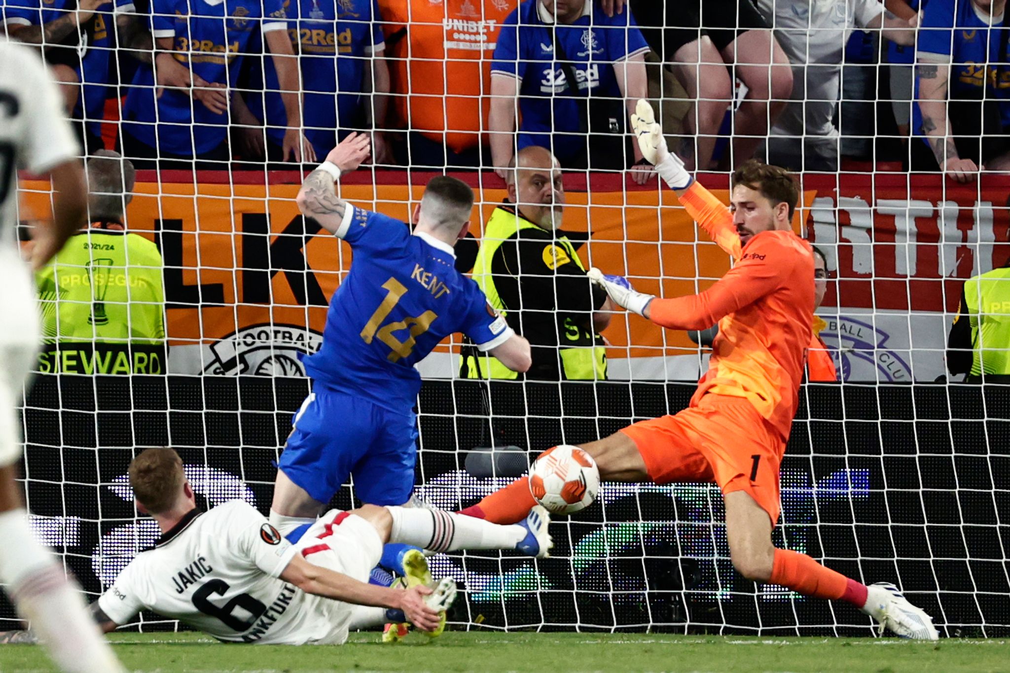 Trapp, Rode, Borré, Fischer: Die Triumph-Gesichter der SGE