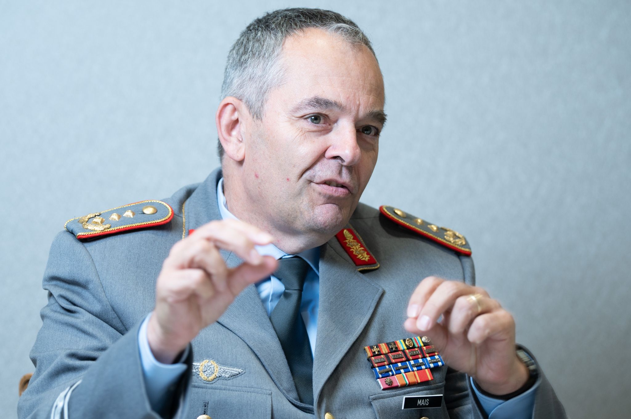 Heeres-Inspekteur: Geschützte Kommunikation als Hauptaufgabe